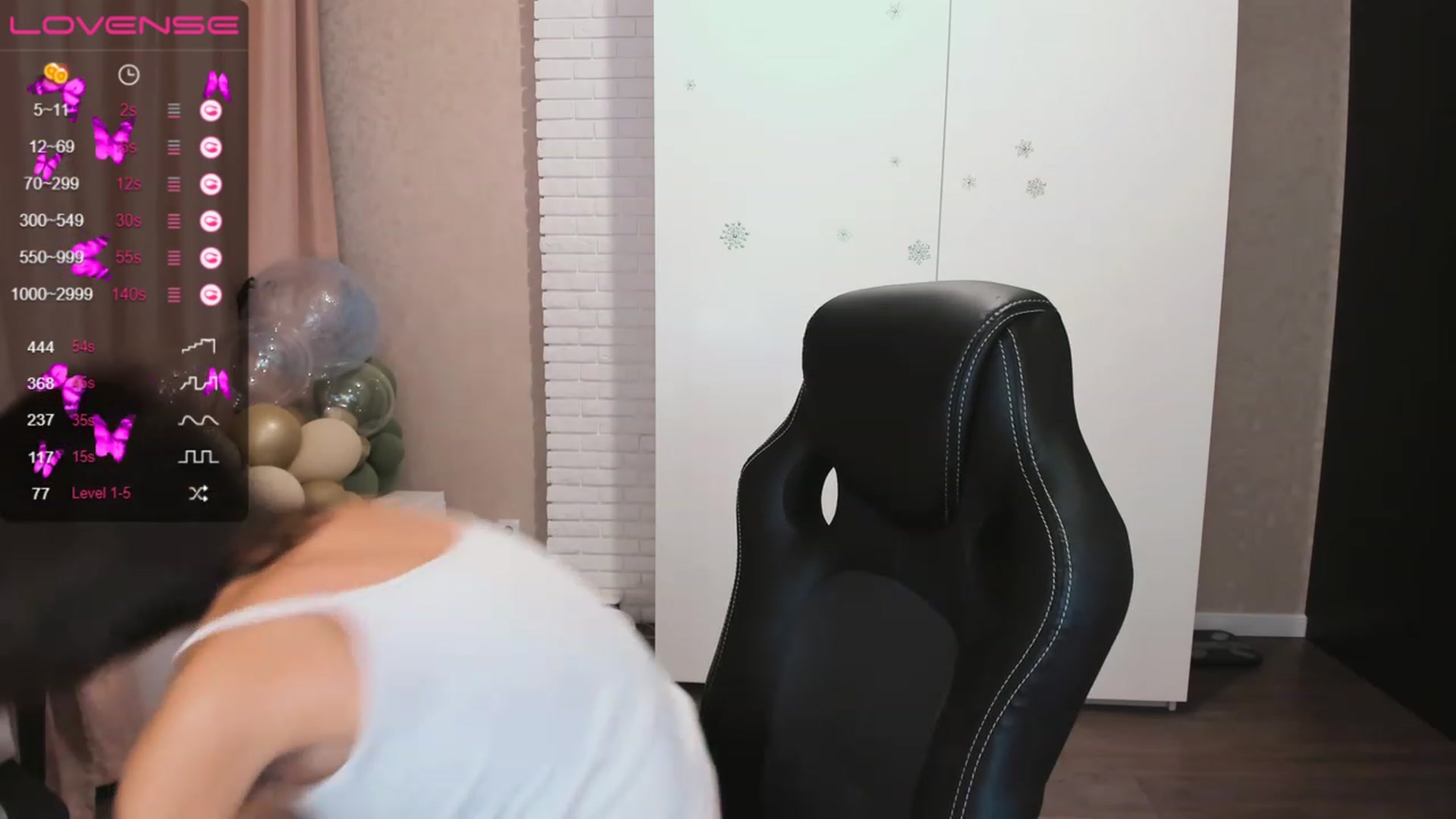 Gallery image thumbnail from HollyMollyy's myfreecams stream on, 07/01/2023, 18:51 image 3 of 20