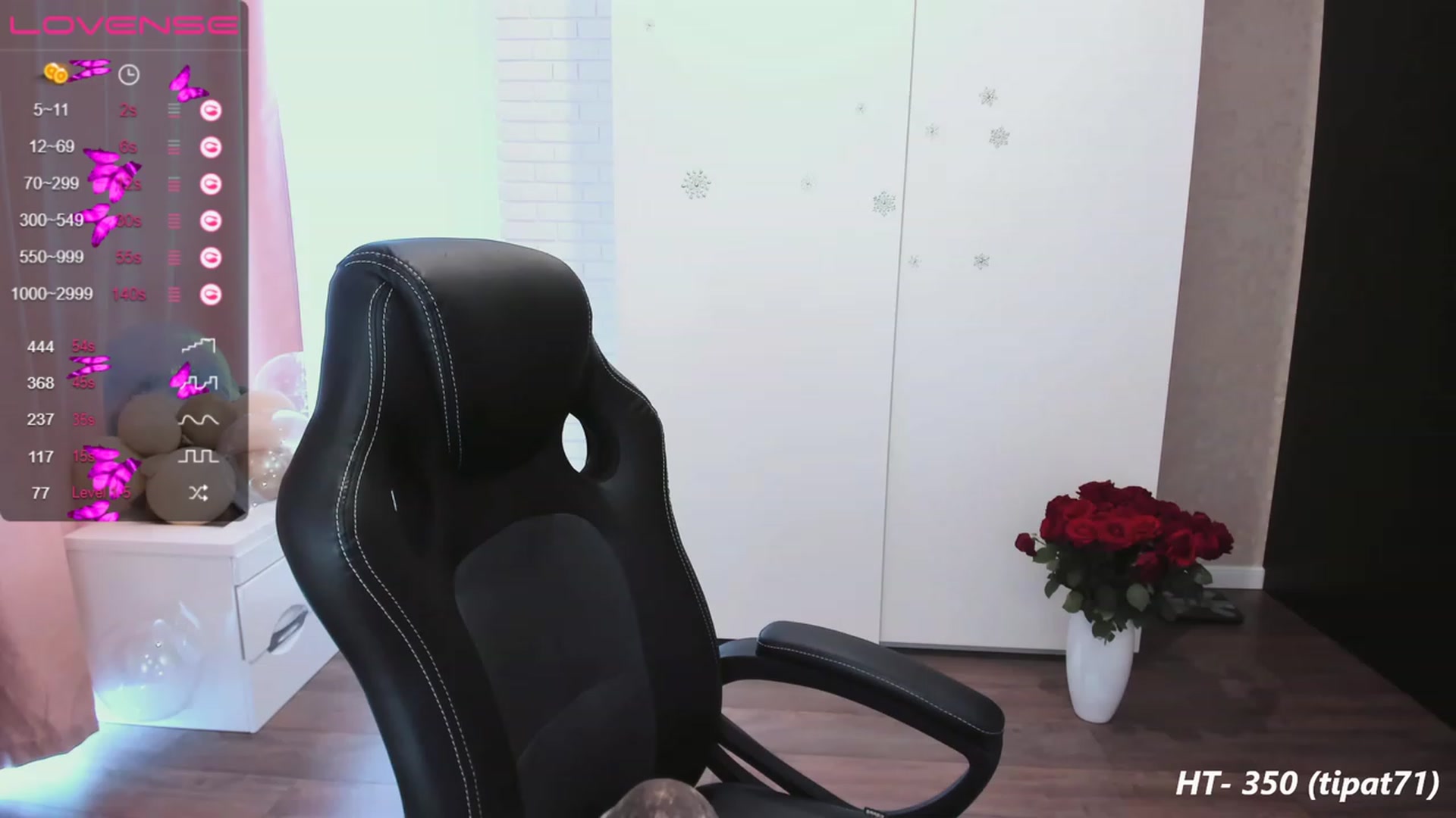 Gallery image thumbnail from HollyMollyy's myfreecams stream on, 07/14/2023, 10:56 image 3 of 20