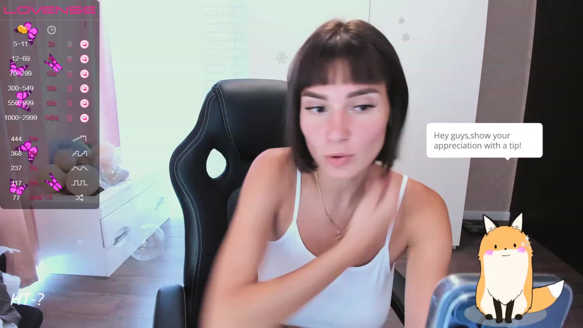 Gallery image thumbnail from HollyMollyy's myfreecams stream on, 07/20/2023, 14:22 image 1 of 20