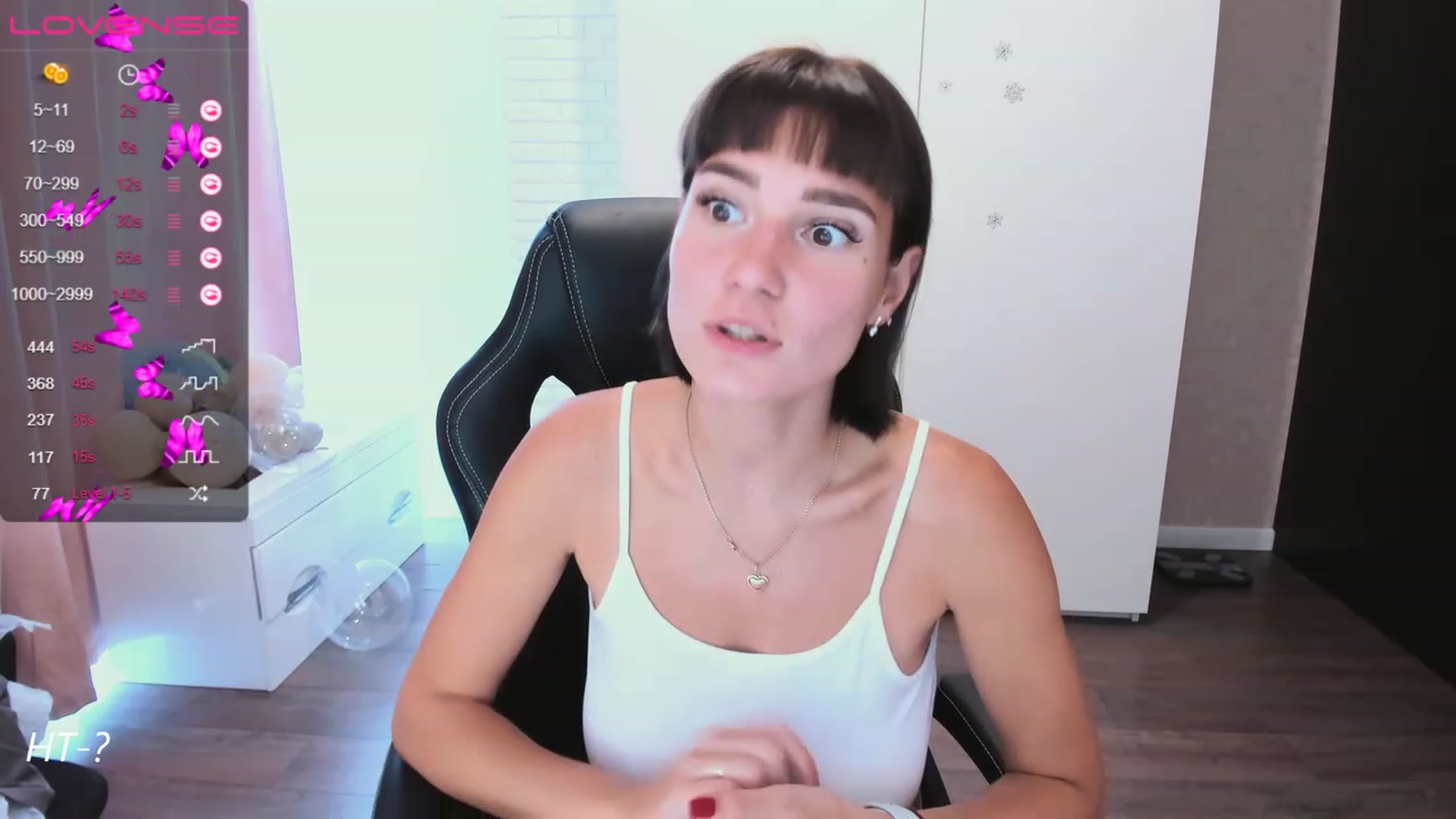 Gallery image thumbnail from HollyMollyy's myfreecams stream on, 07/20/2023, 14:22 image 3 of 20