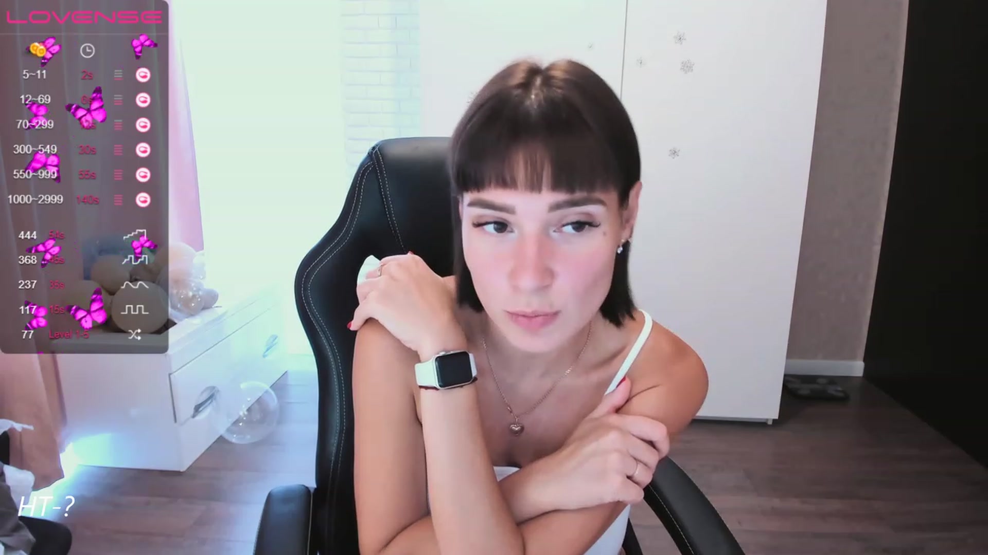 Gallery image thumbnail from HollyMollyy's myfreecams stream on, 07/20/2023, 14:22 image 4 of 20