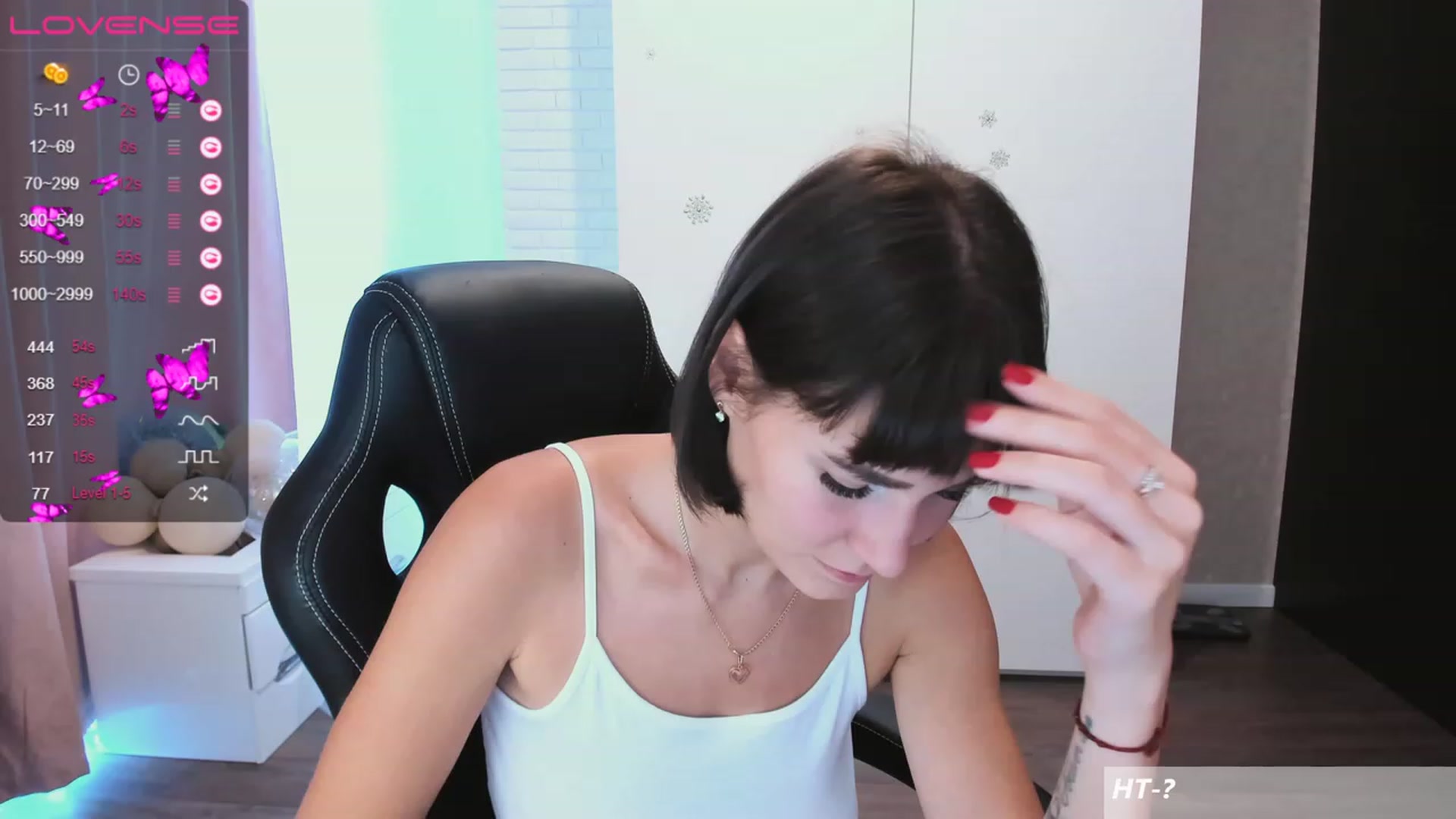Gallery image thumbnail from HollyMollyy's myfreecams stream on, 07/20/2023, 15:22 image 2 of 20