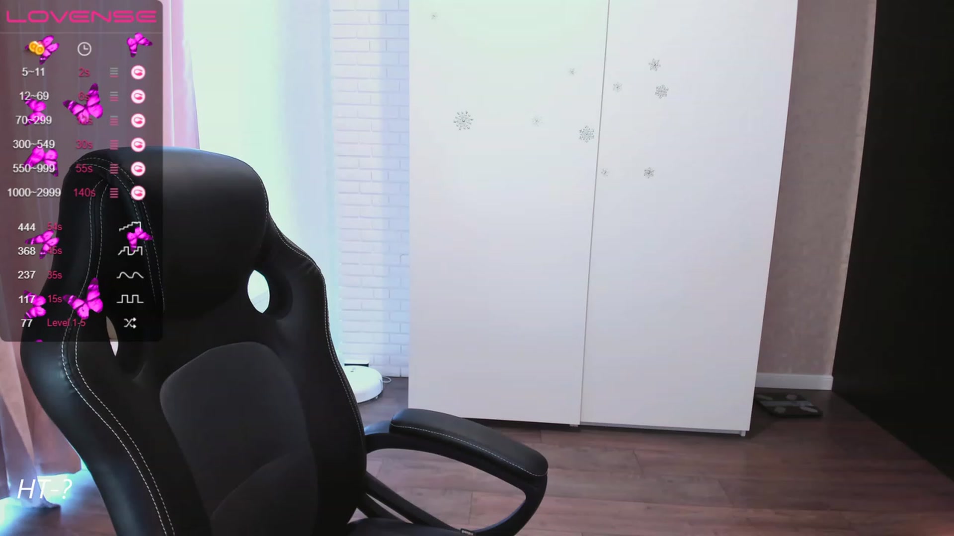 Gallery image thumbnail from HollyMollyy's myfreecams stream on, 07/24/2023, 13:47 image 4 of 20