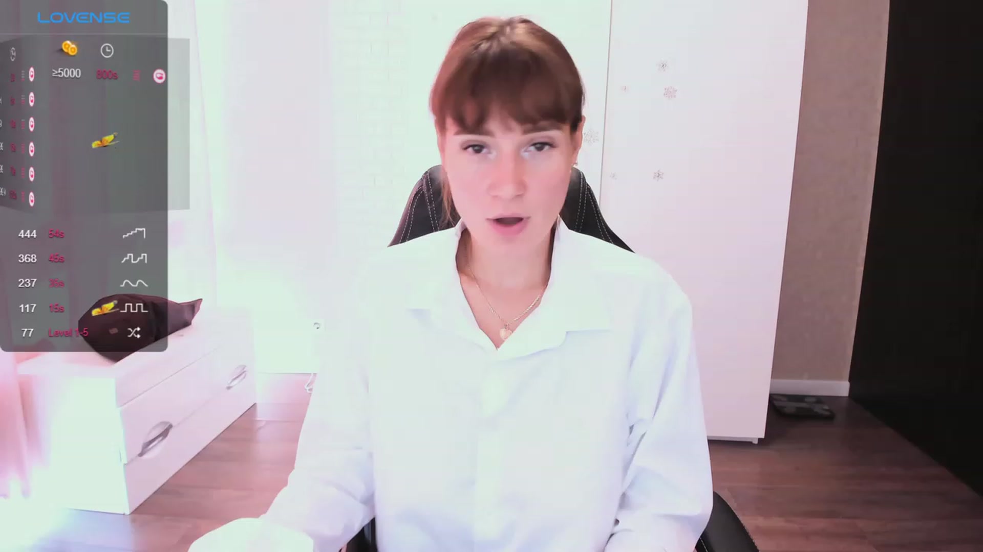 Gallery image thumbnail from HollyMollyy's myfreecams stream on, 09/04/2023, 07:02 image 6 of 20