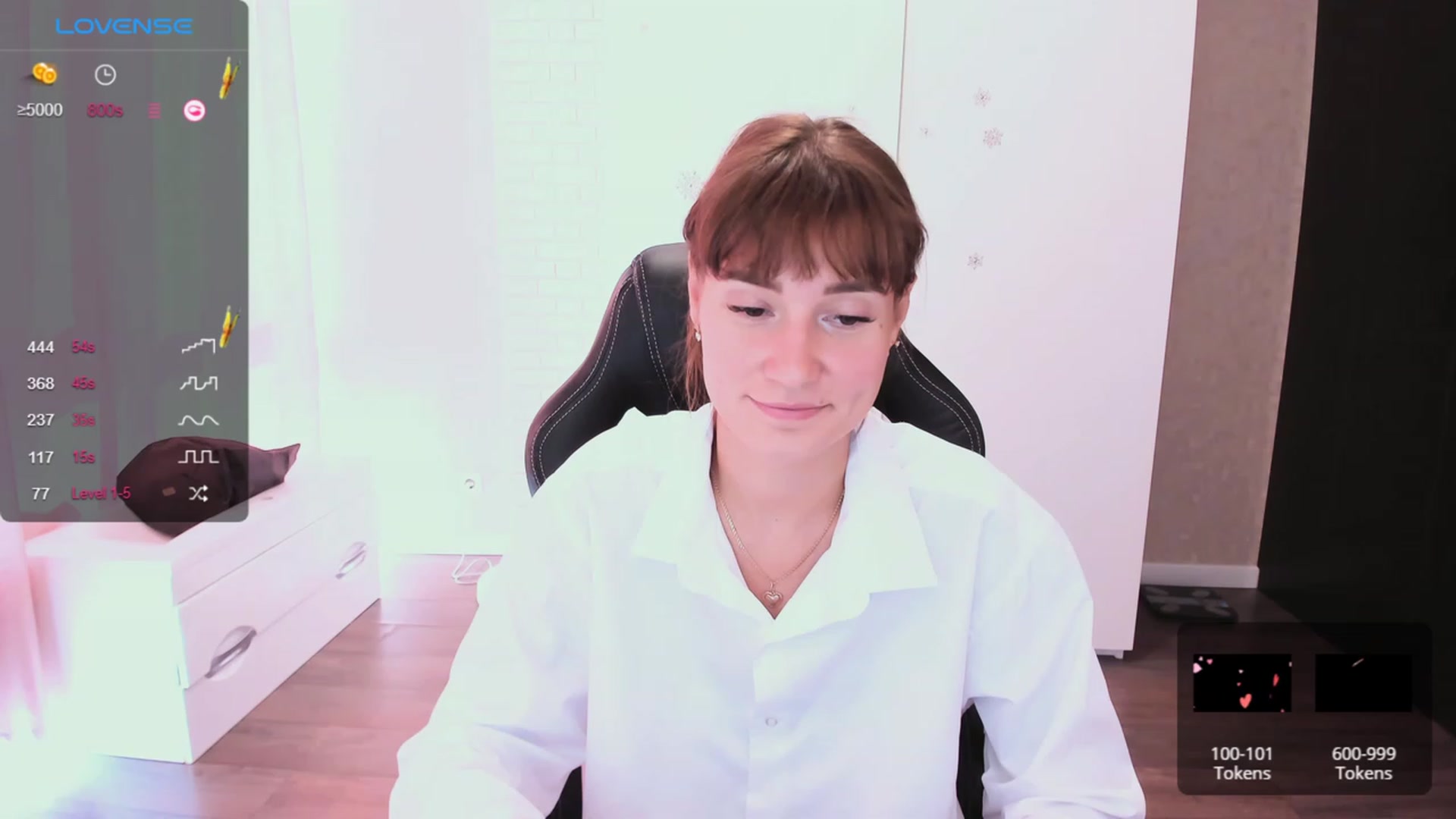 Gallery image thumbnail from HollyMollyy's myfreecams stream on, 09/04/2023, 07:02 image 9 of 20