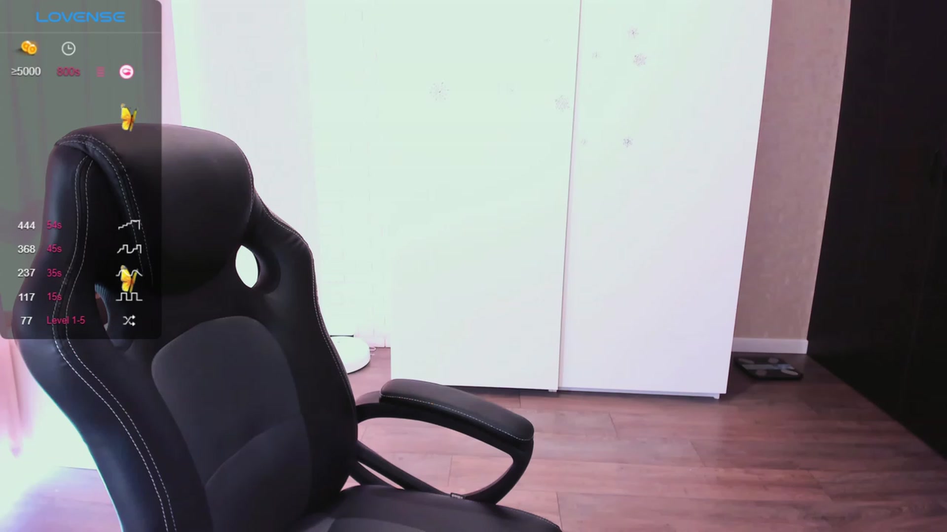 Gallery image thumbnail from HollyMollyy's myfreecams stream on, 09/05/2023, 11:55 image 7 of 20