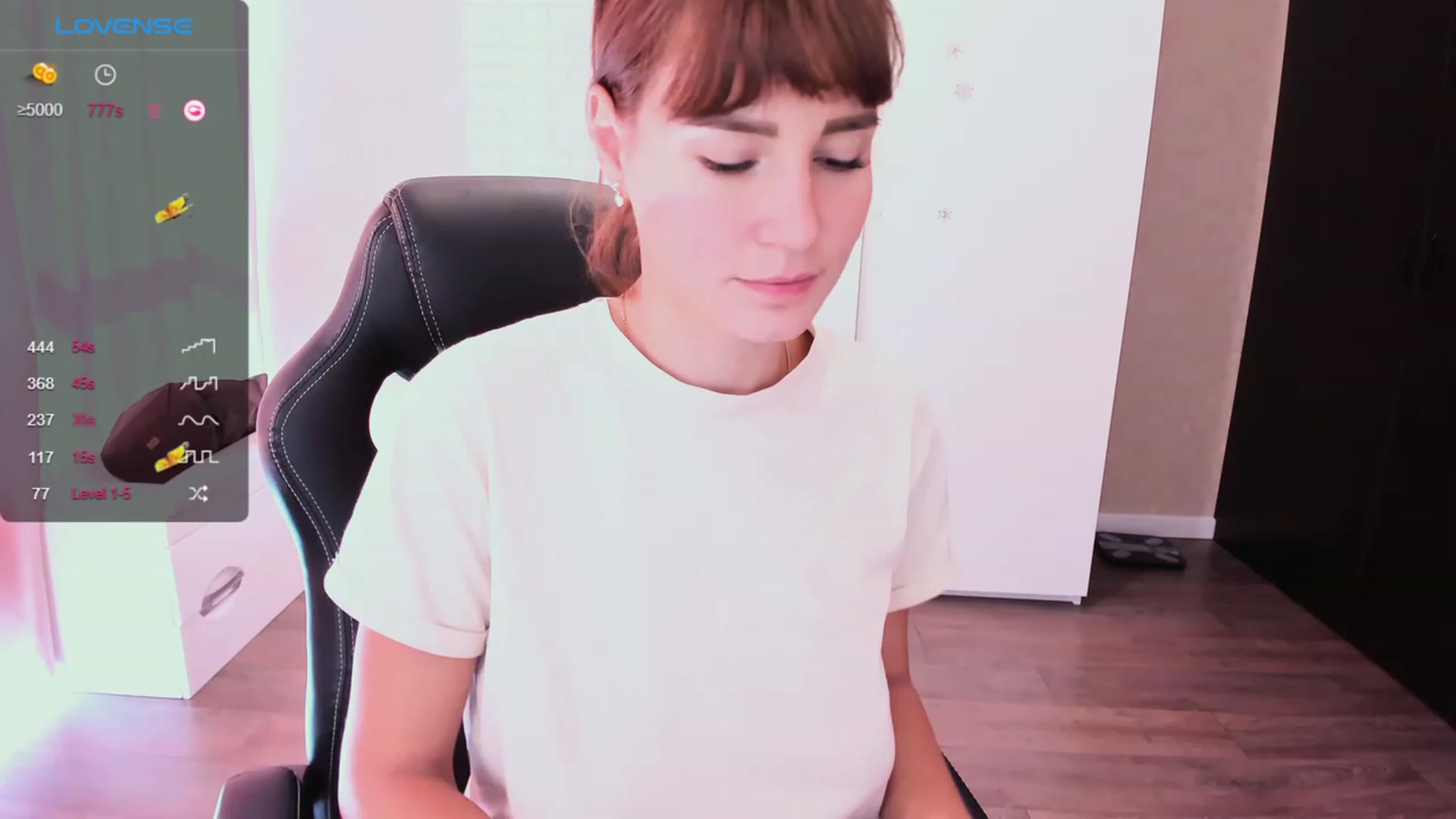 Gallery image thumbnail from HollyMollyy's myfreecams stream on, 09/10/2023, 09:58 image 18 of 20