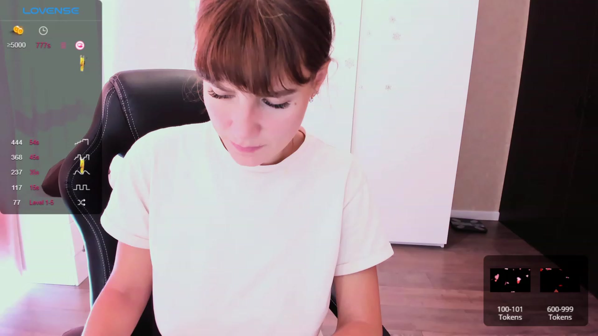 Gallery image thumbnail from HollyMollyy's myfreecams stream on, 09/10/2023, 09:58 image 9 of 20
