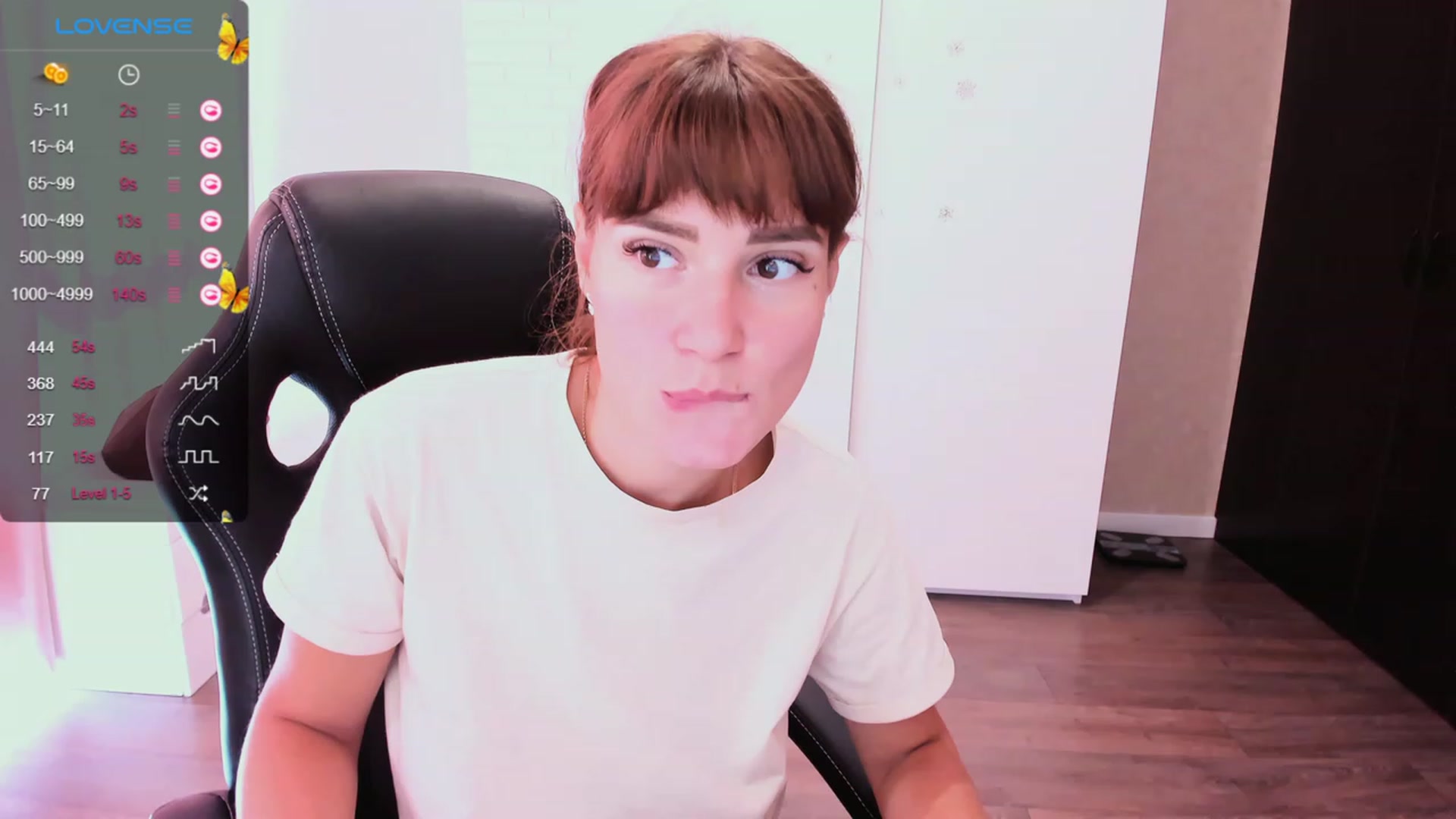Gallery image thumbnail from HollyMollyy's myfreecams stream on, 09/10/2023, 09:58 image 4 of 20