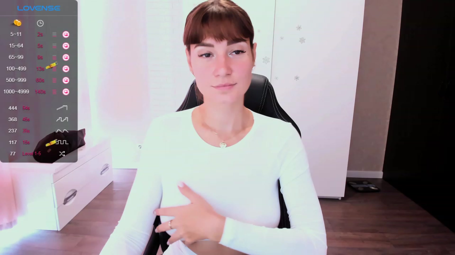 Gallery image thumbnail from HollyMollyy's myfreecams stream on, 09/11/2023, 09:31 image 6 of 20