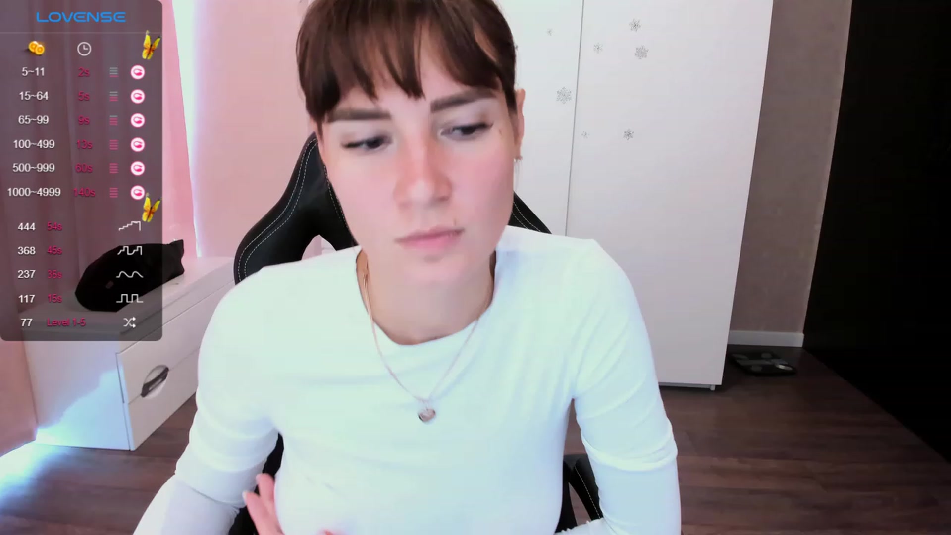 Gallery image thumbnail from HollyMollyy's myfreecams stream on, 09/11/2023, 12:35 image 1 of 20