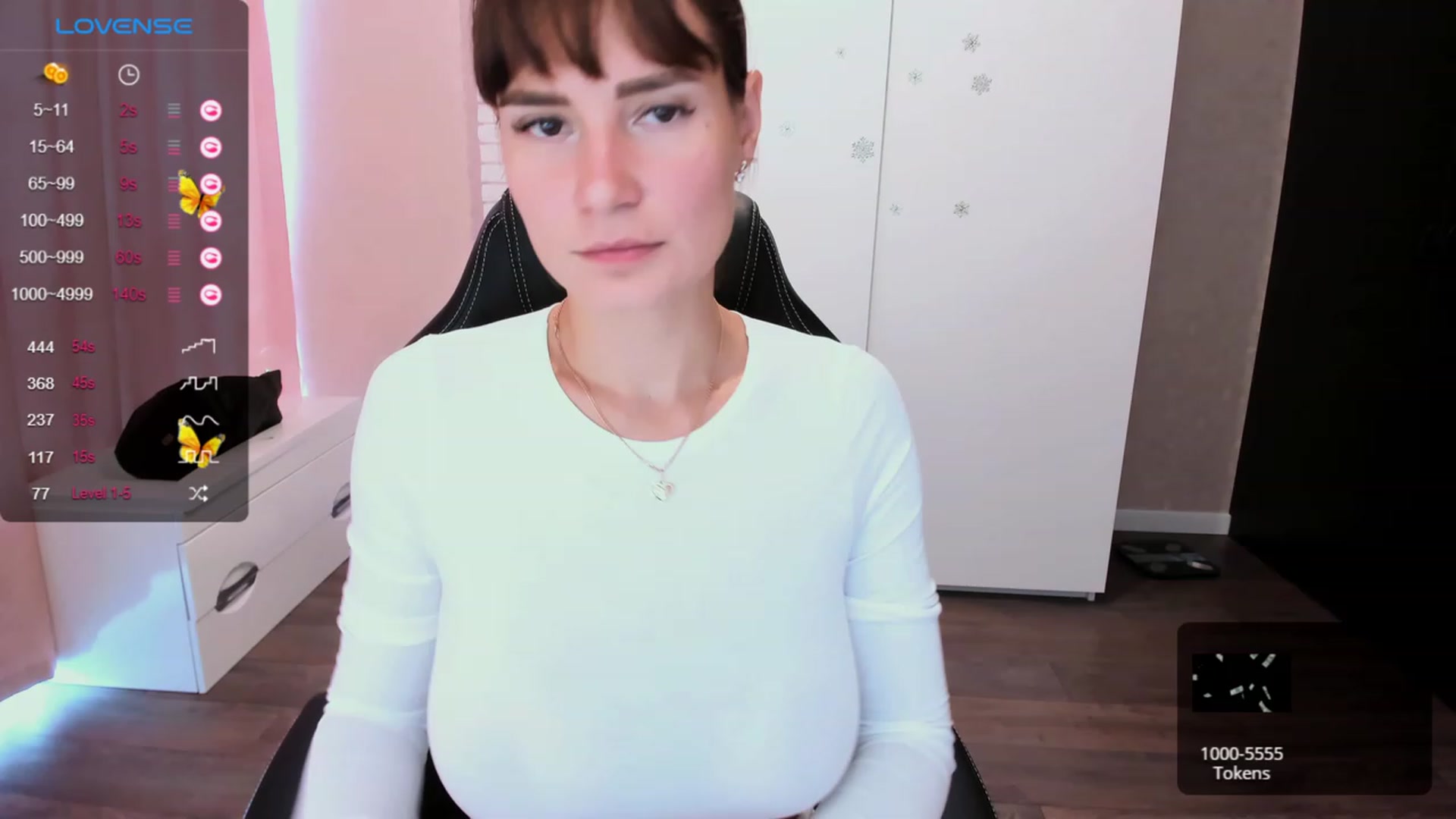 Gallery image thumbnail from HollyMollyy's myfreecams stream on, 09/11/2023, 12:35 image 2 of 20