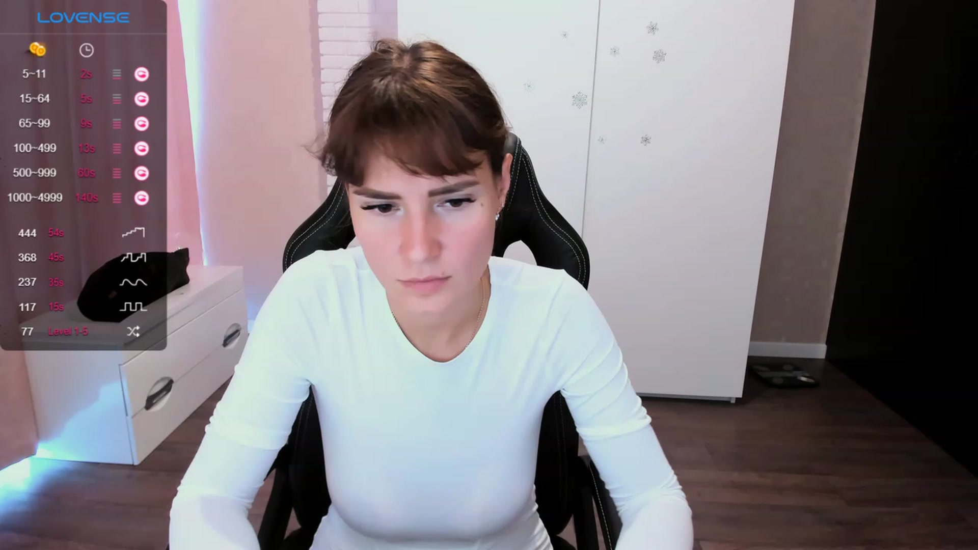 Gallery image thumbnail from HollyMollyy's myfreecams stream on, 09/11/2023, 12:35 image 14 of 20
