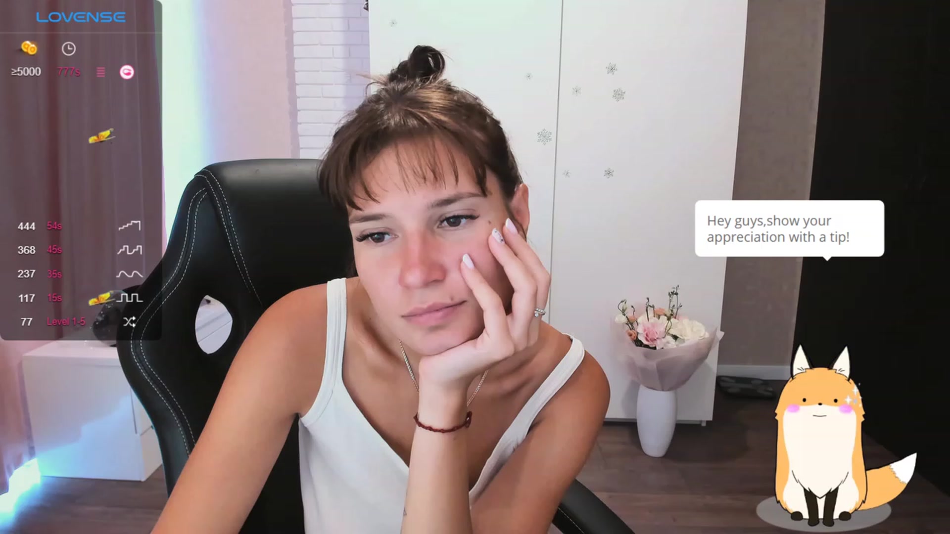 Gallery image thumbnail from HollyMollyy's myfreecams stream on, 09/29/2023, 13:30 image 2 of 20