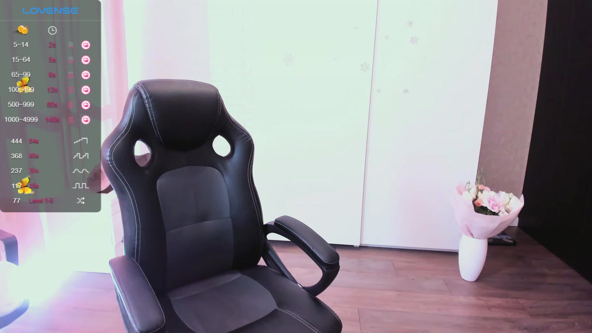 Gallery image thumbnail from HollyMollyy's myfreecams stream on, 09/30/2023, 11:56 image 3 of 20