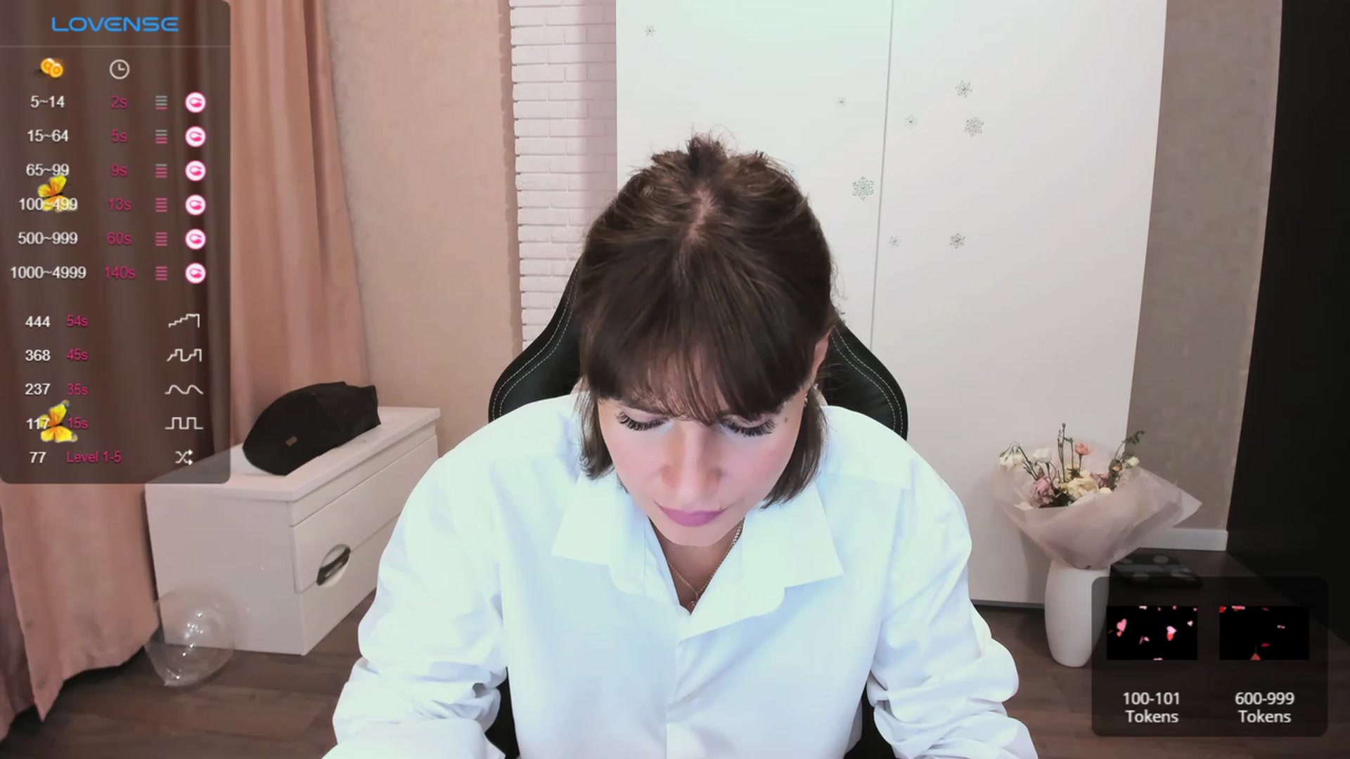 Gallery image thumbnail from HollyMollyy's myfreecams stream on, 10/06/2023, 15:52 image 1 of 20
