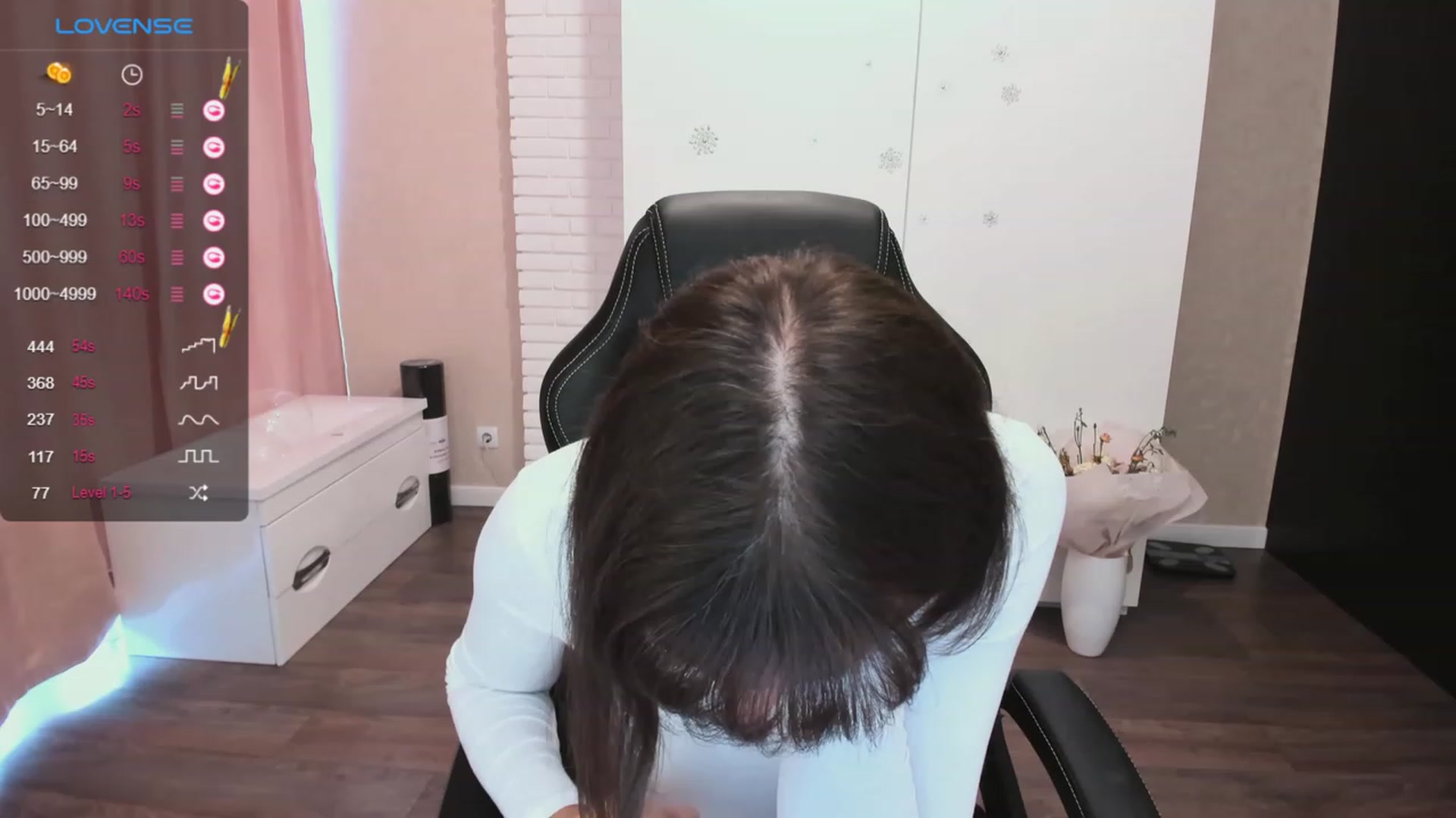 Gallery image thumbnail from HollyMollyy's myfreecams stream on, 10/11/2023, 13:50 image 9 of 20
