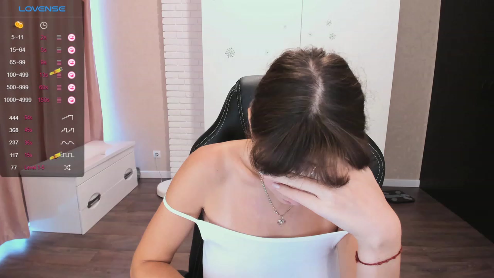 Gallery image thumbnail from HollyMollyy's myfreecams stream on, 10/24/2023, 12:13 image 2 of 20