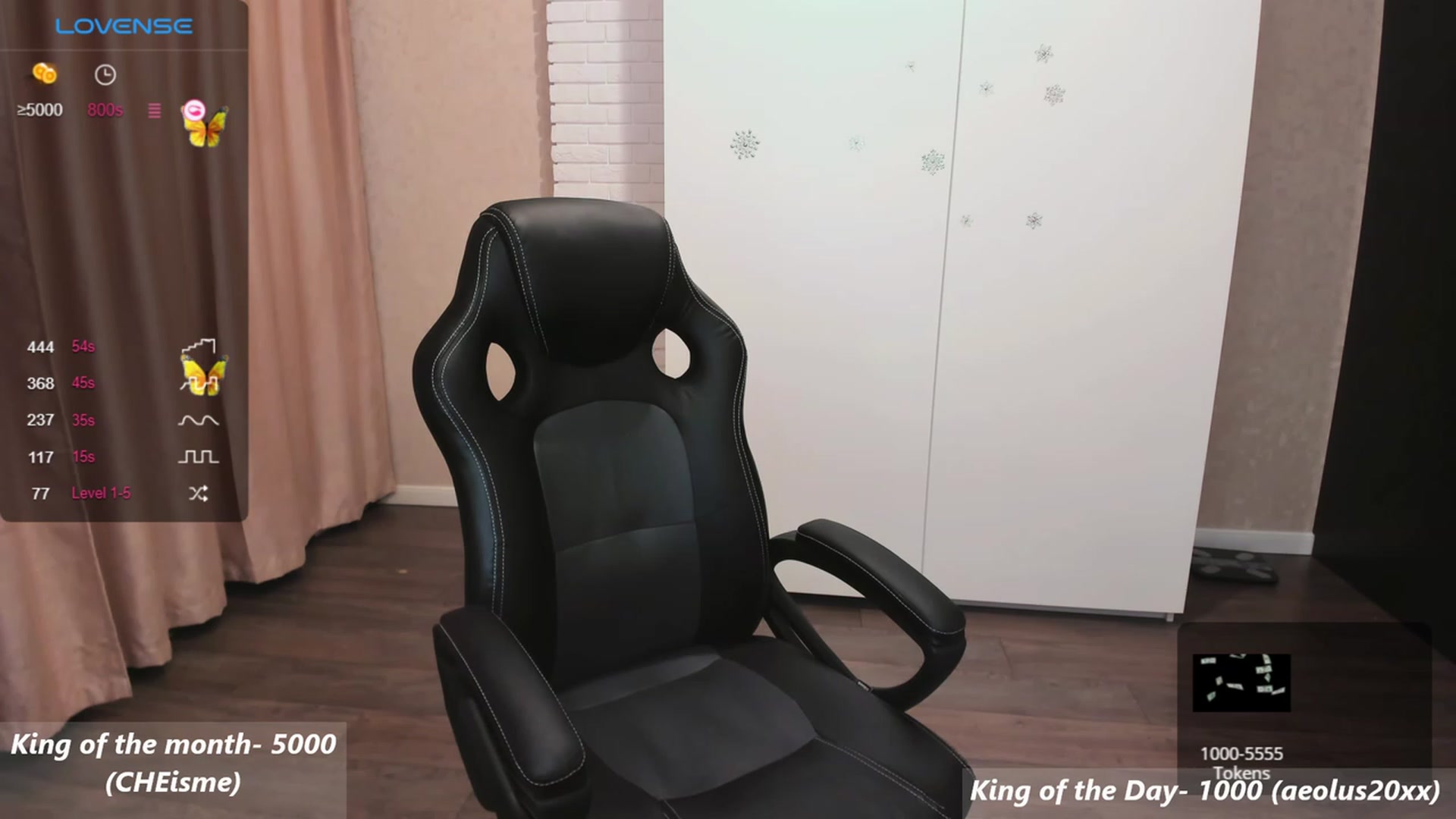 Gallery image thumbnail from HollyMollyy's myfreecams stream on, 11/12/2023, 18:59 image 15 of 20