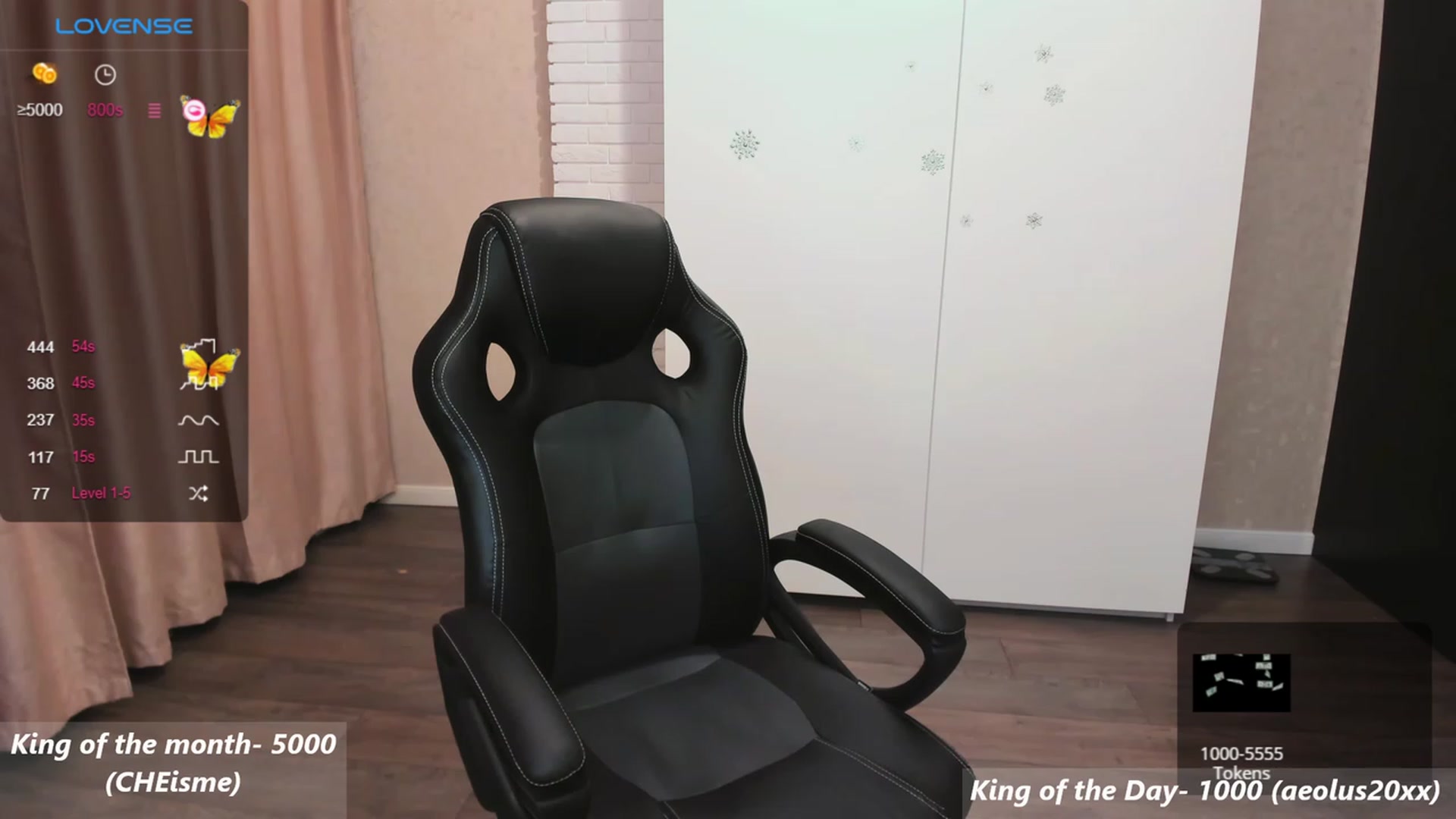 Gallery image thumbnail from HollyMollyy's myfreecams stream on, 11/12/2023, 18:59 image 12 of 20