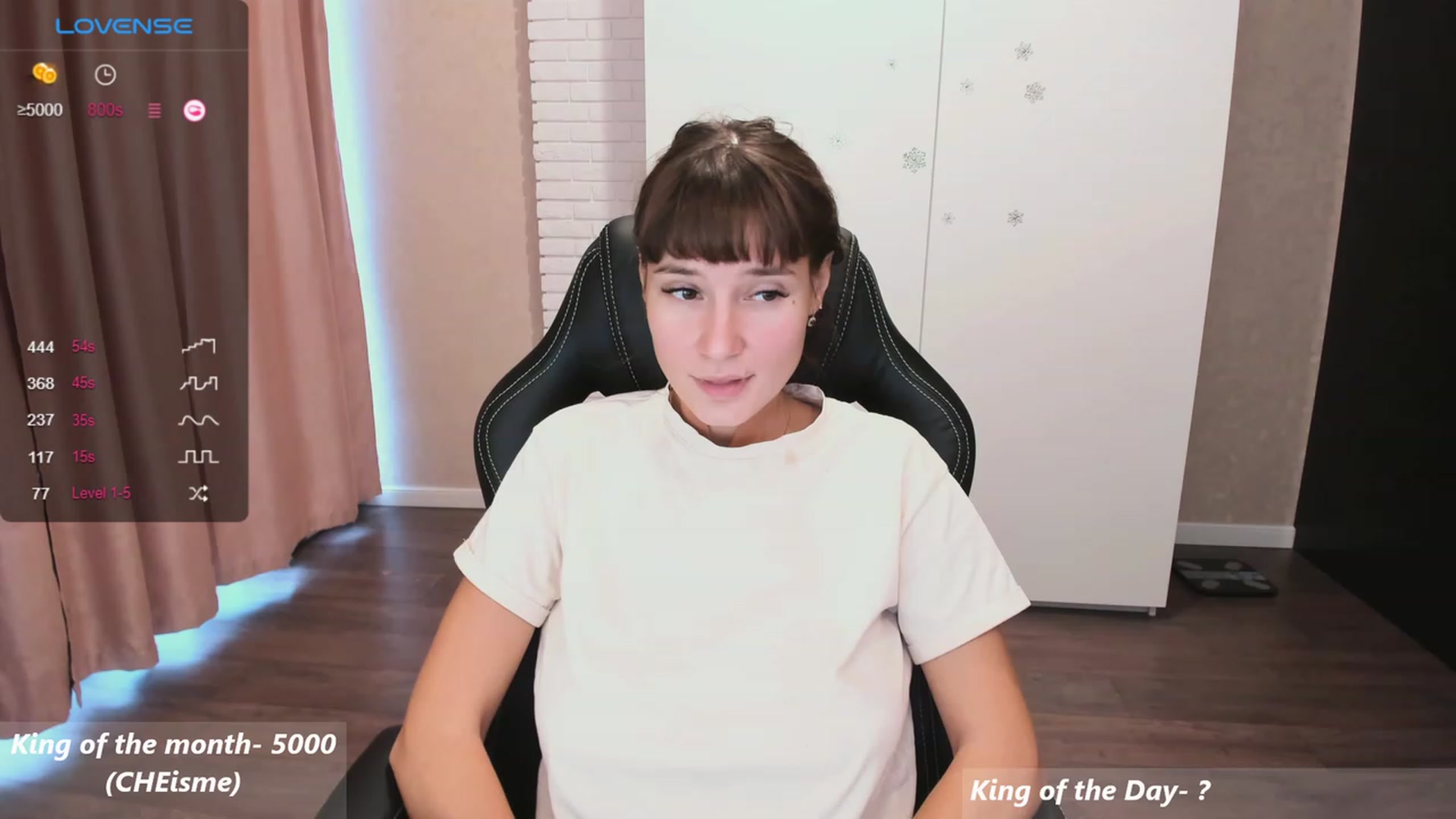 Gallery image thumbnail from HollyMollyy's myfreecams stream on, 11/14/2023, 12:30 image 20 of 20