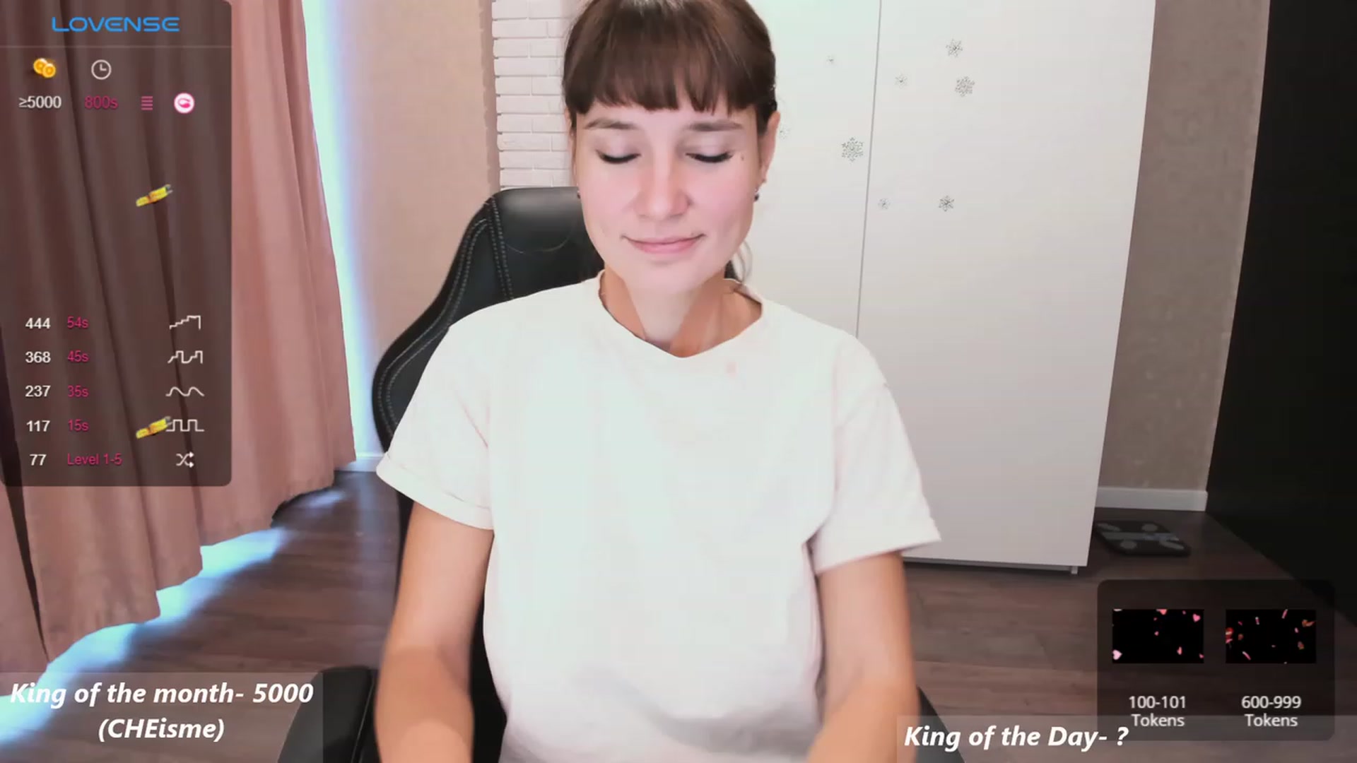 Gallery image thumbnail from HollyMollyy's myfreecams stream on, 11/14/2023, 12:30 image 3 of 20