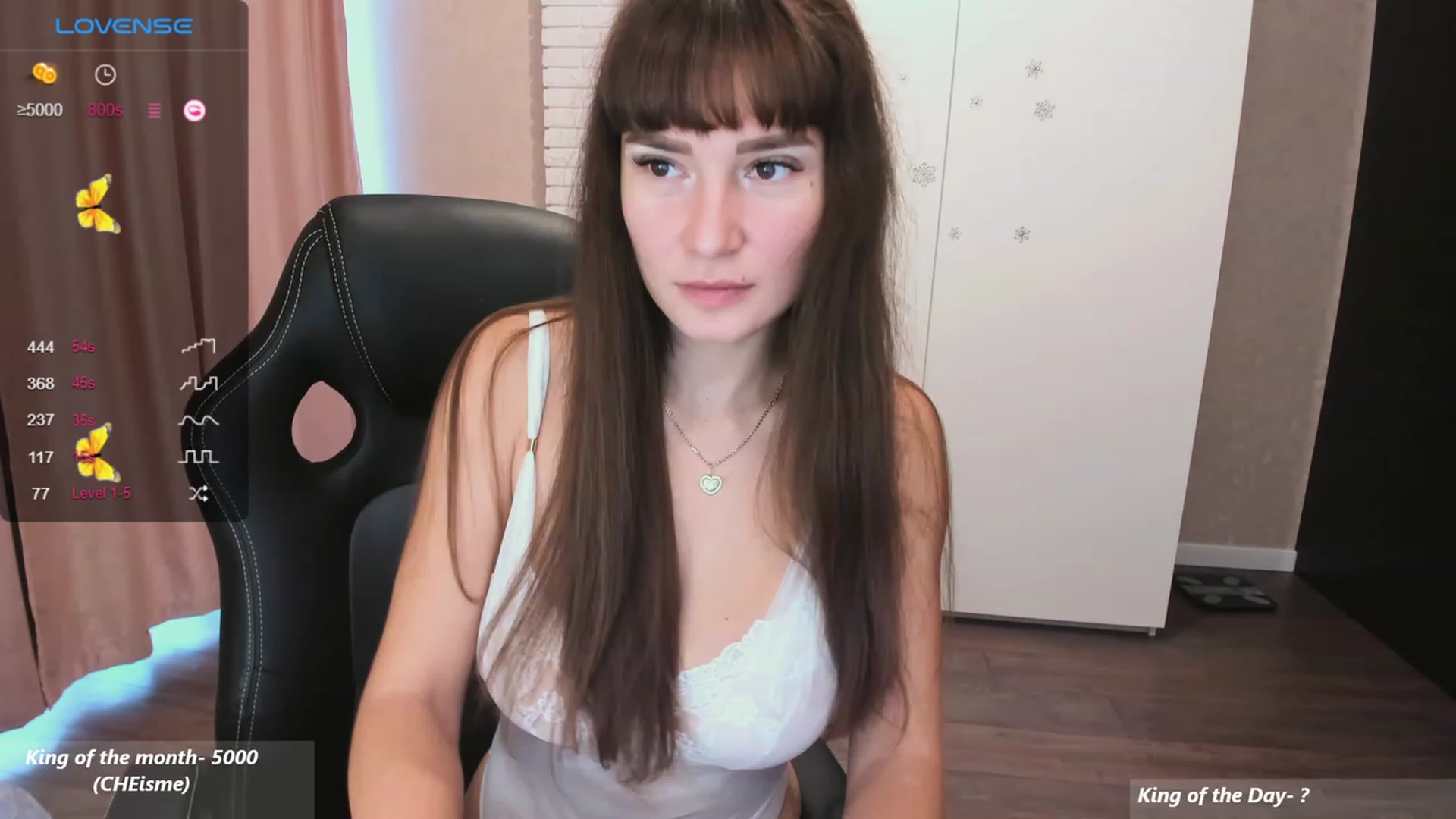 Gallery image thumbnail from HollyMollyy's myfreecams stream on, 11/18/2023, 11:42 image 3 of 20