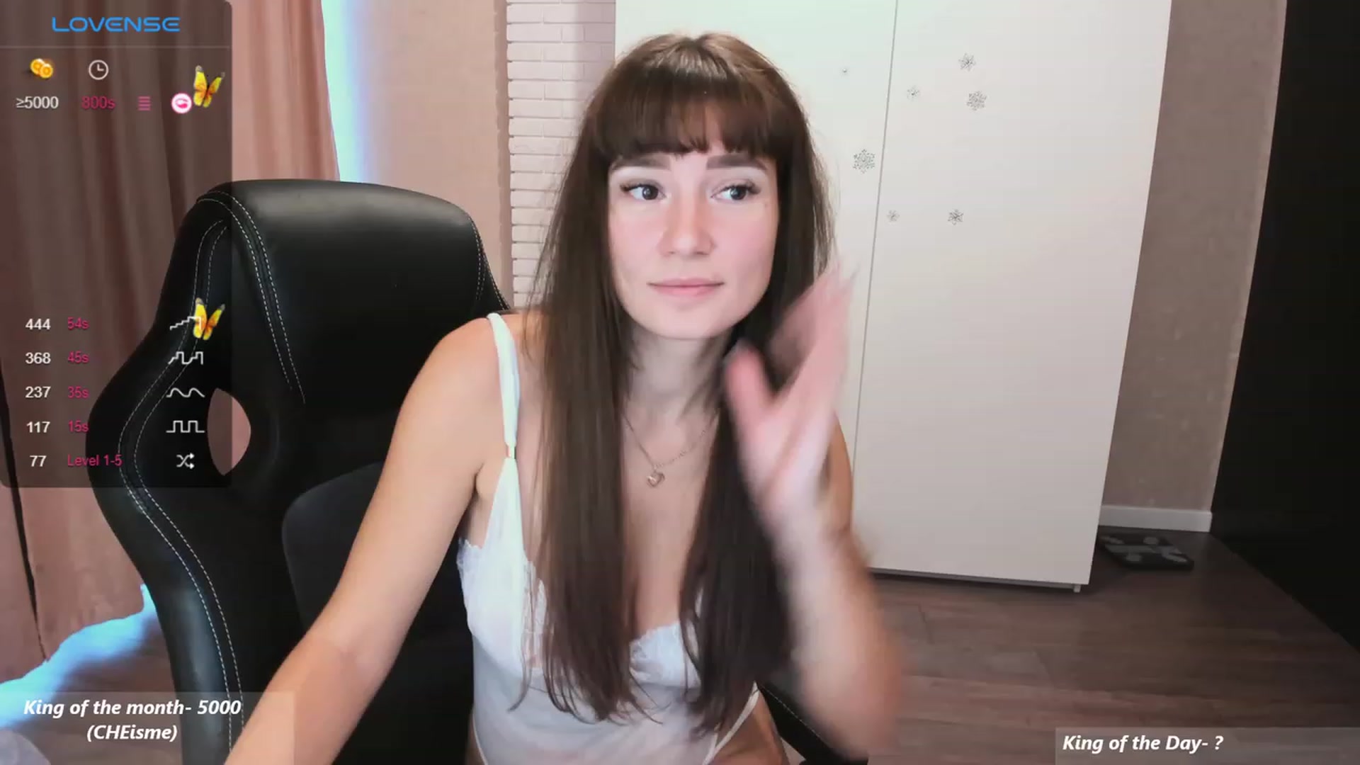 Gallery image thumbnail from HollyMollyy's myfreecams stream on, 11/18/2023, 11:42 image 18 of 20