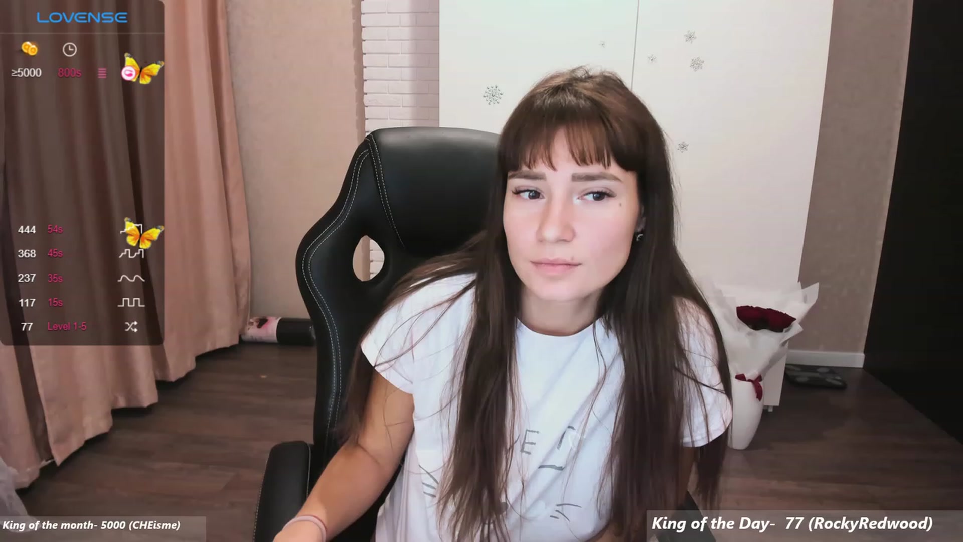 Gallery image thumbnail from HollyMollyy's myfreecams stream on, 11/19/2023, 20:13 image 15 of 20