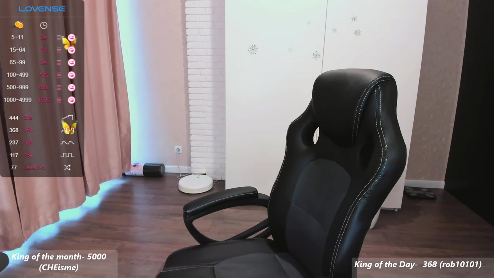Gallery image thumbnail from HollyMollyy's myfreecams stream on, 11/20/2023, 12:00 image 20 of 20