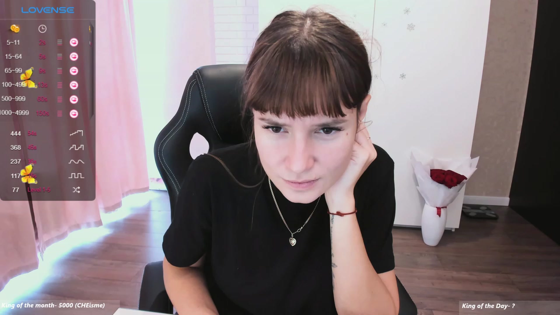 Gallery image thumbnail from HollyMollyy's myfreecams stream on, 11/22/2023, 09:25 image 2 of 20
