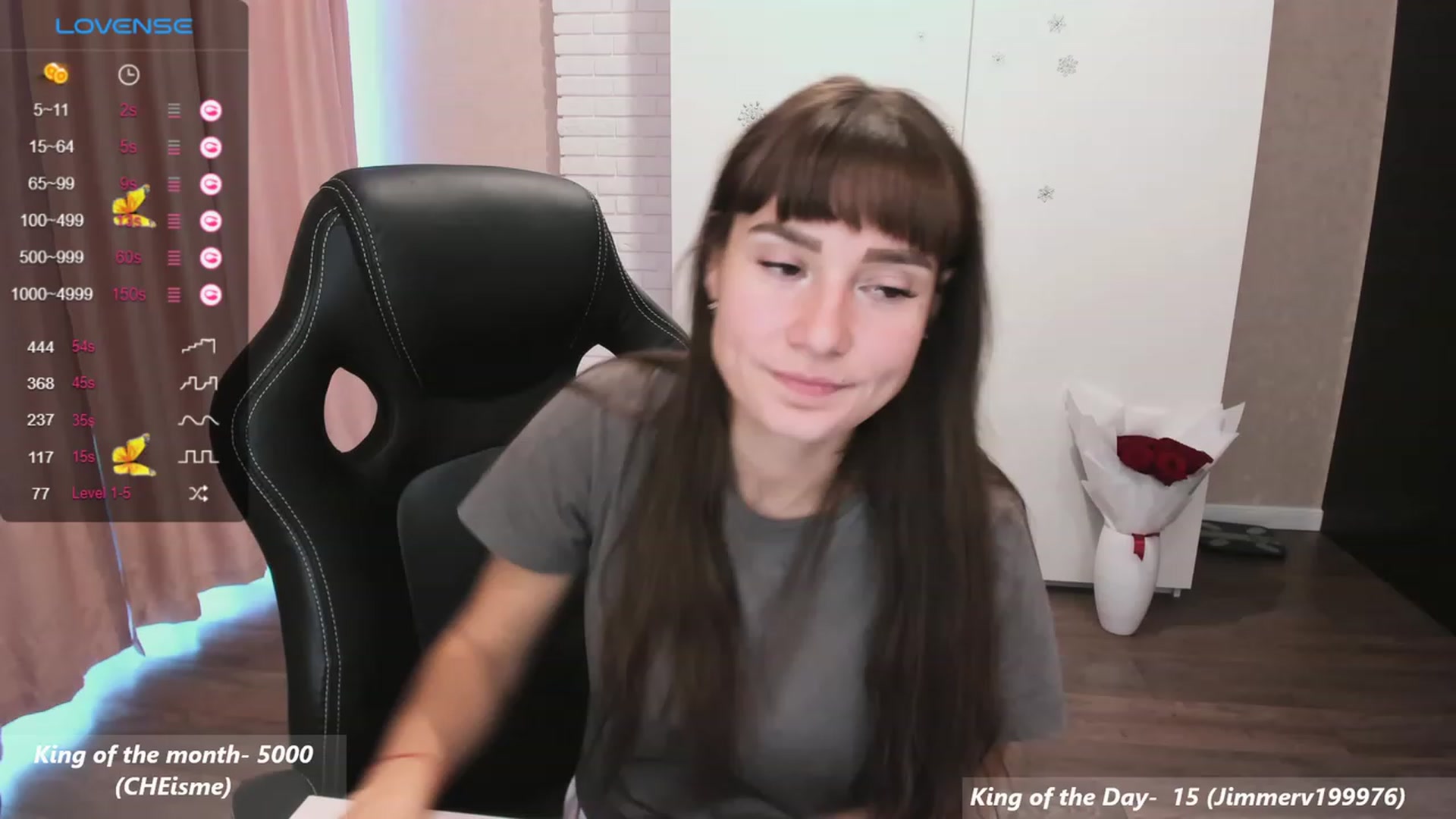 Gallery image thumbnail from HollyMollyy's myfreecams stream on, 11/22/2023, 12:04 image 17 of 20