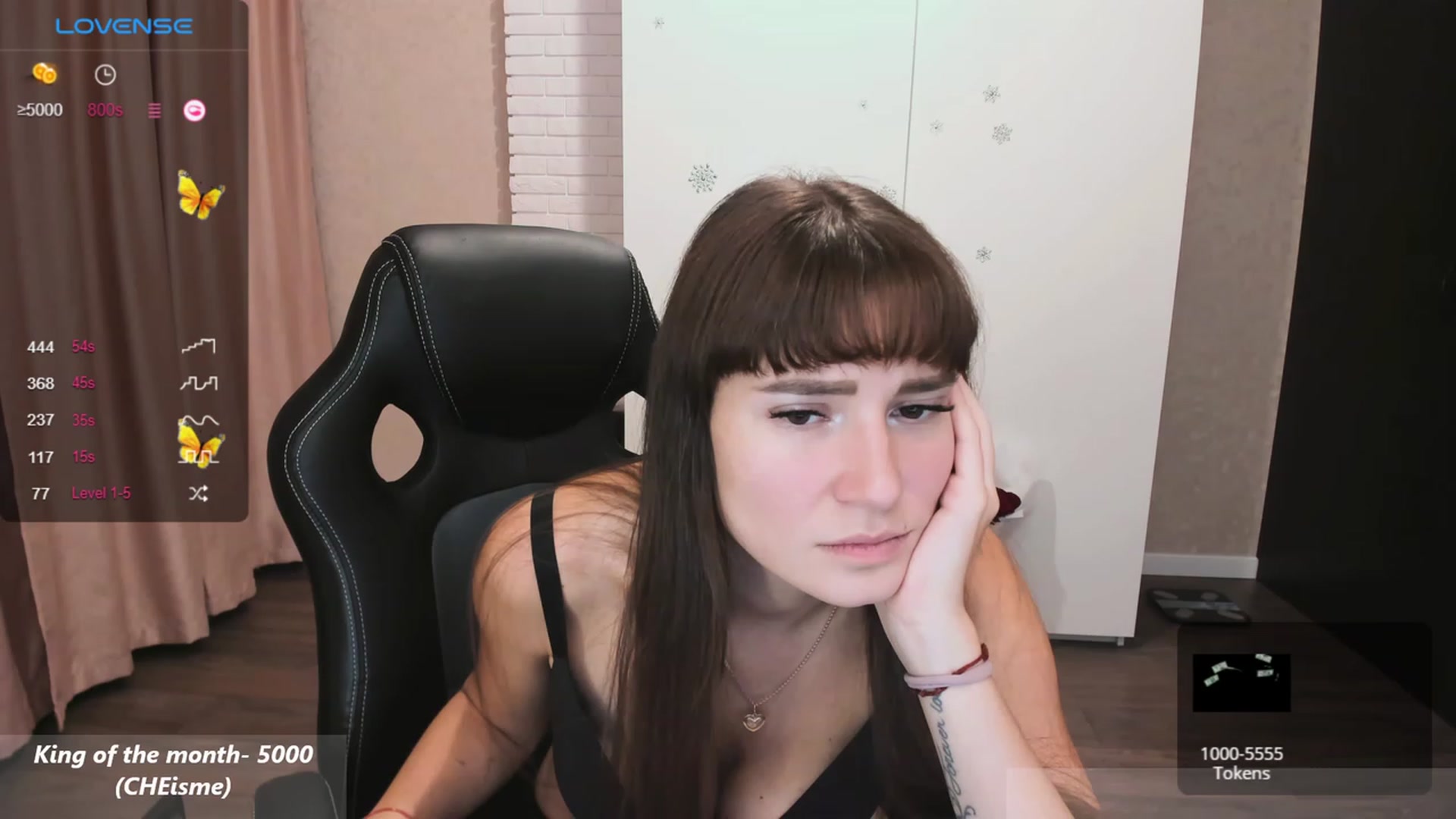 Gallery image thumbnail from HollyMollyy's myfreecams stream on, 11/25/2023, 14:19 image 20 of 20