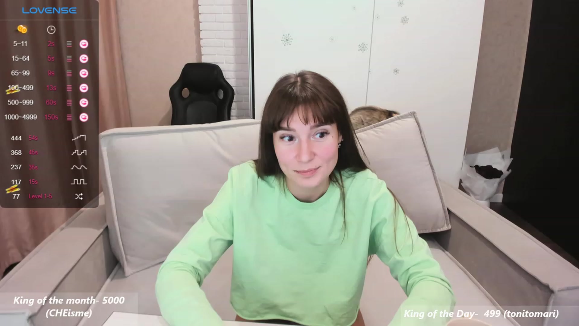 Gallery image thumbnail from HollyMollyy's myfreecams stream on, 11/29/2023, 19:43 image 13 of 20