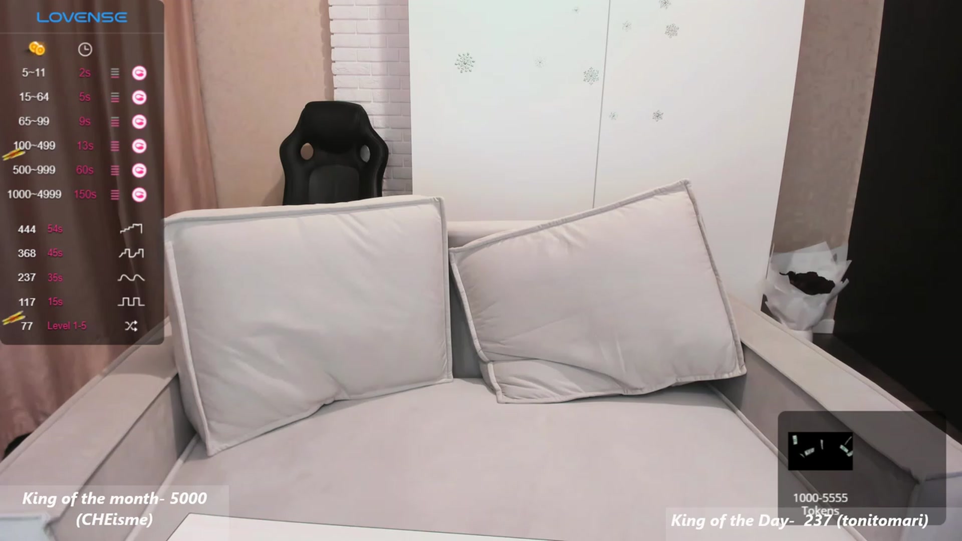 Gallery image thumbnail from HollyMollyy's myfreecams stream on, 11/29/2023, 19:43 image 1 of 20