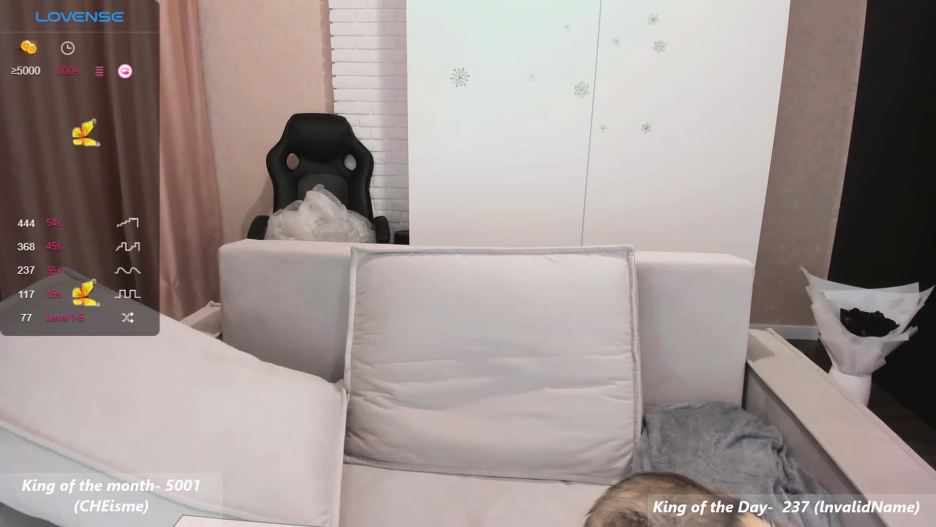 Gallery image thumbnail from HollyMollyy's myfreecams stream on, 11/30/2023, 15:03 image 3 of 20