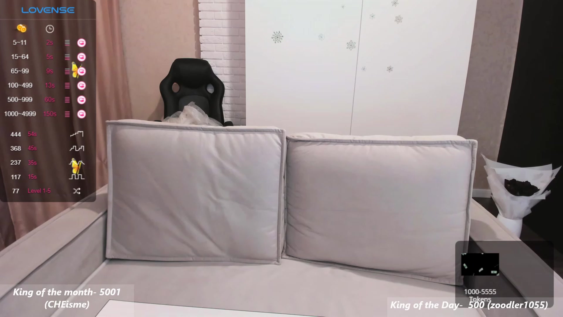 Gallery image thumbnail from HollyMollyy's myfreecams stream on, 11/30/2023, 16:03 image 2 of 20