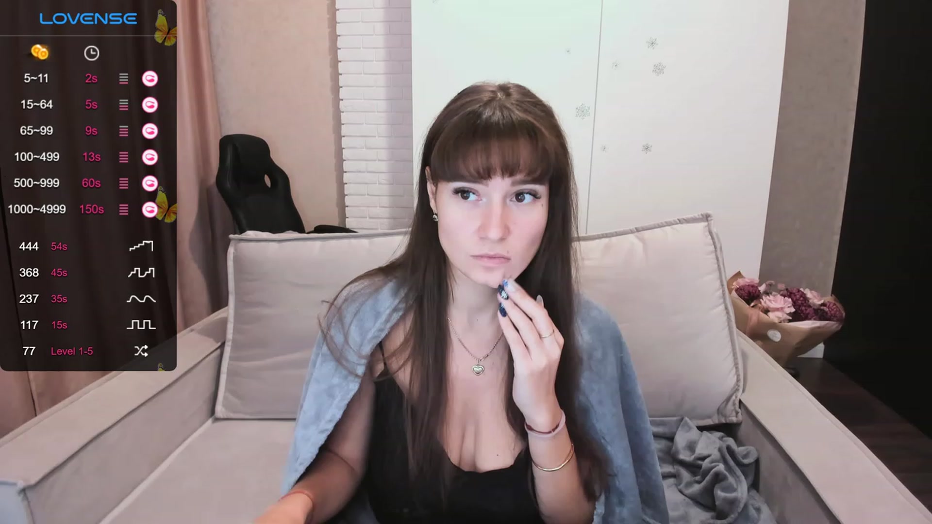 Gallery image thumbnail from HollyMollyy's myfreecams stream on, 12/08/2023, 13:48 image 8 of 20