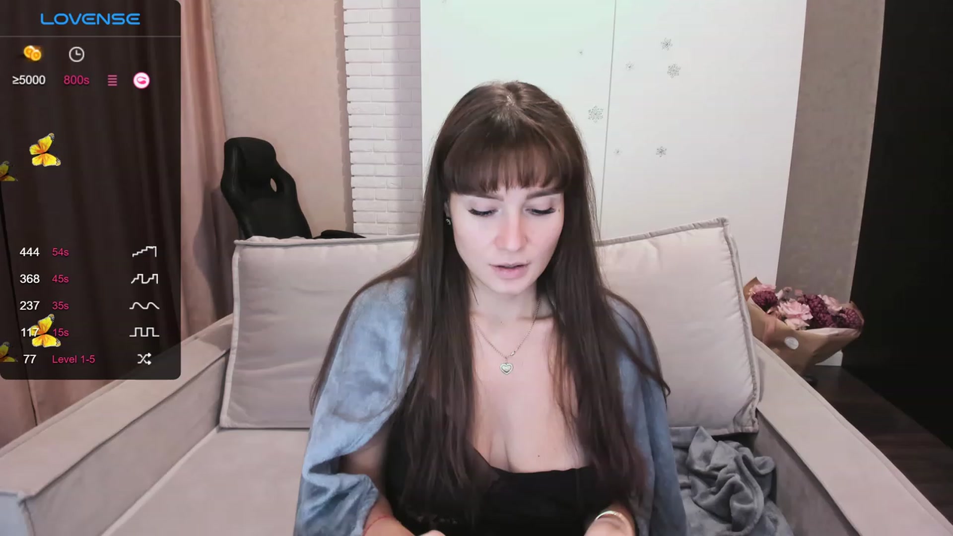 Gallery image thumbnail from HollyMollyy's myfreecams stream on, 12/08/2023, 13:48 image 13 of 20