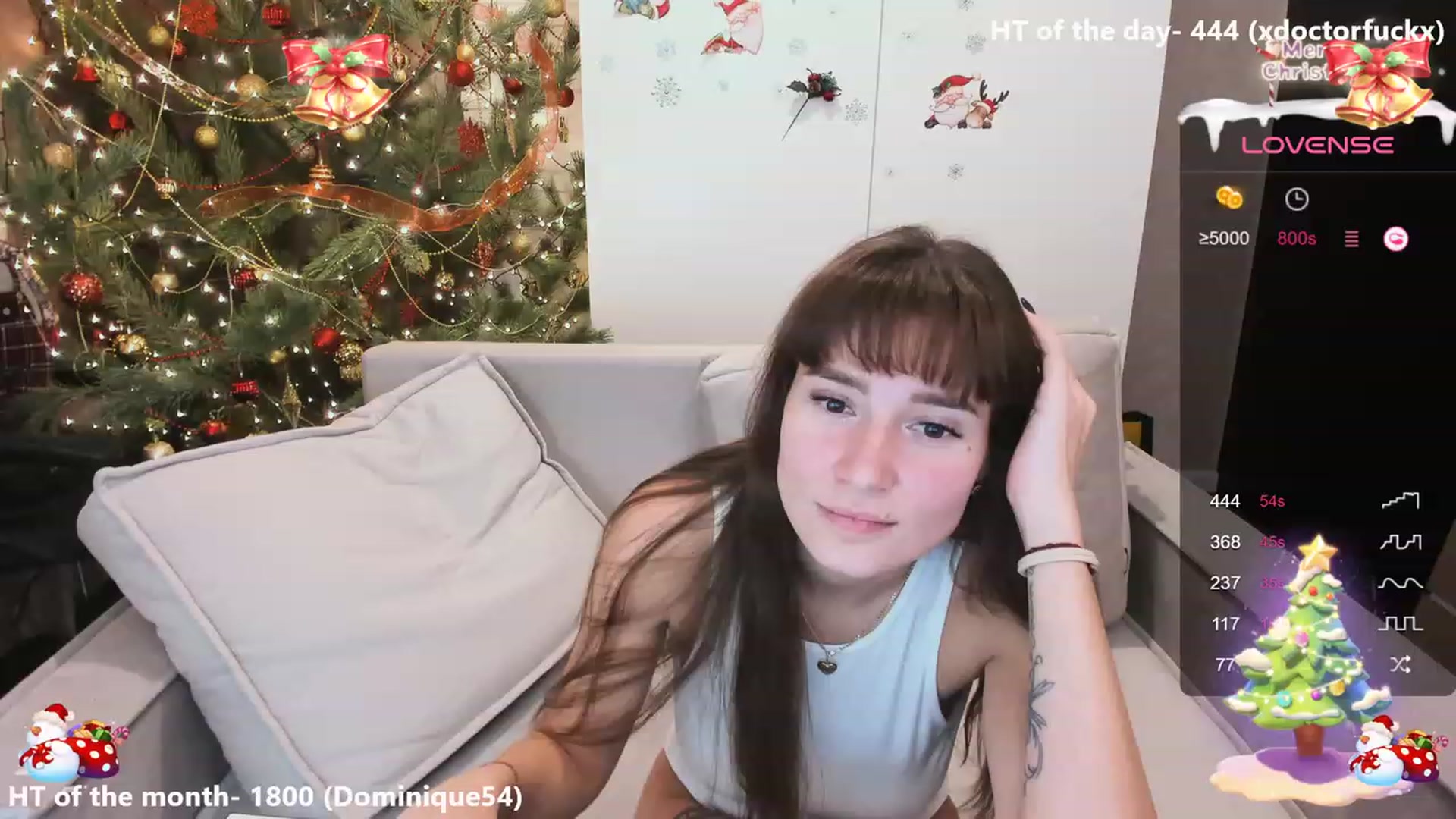 Gallery image thumbnail from HollyMollyy's myfreecams stream on, 12/26/2023, 18:39 image 16 of 20