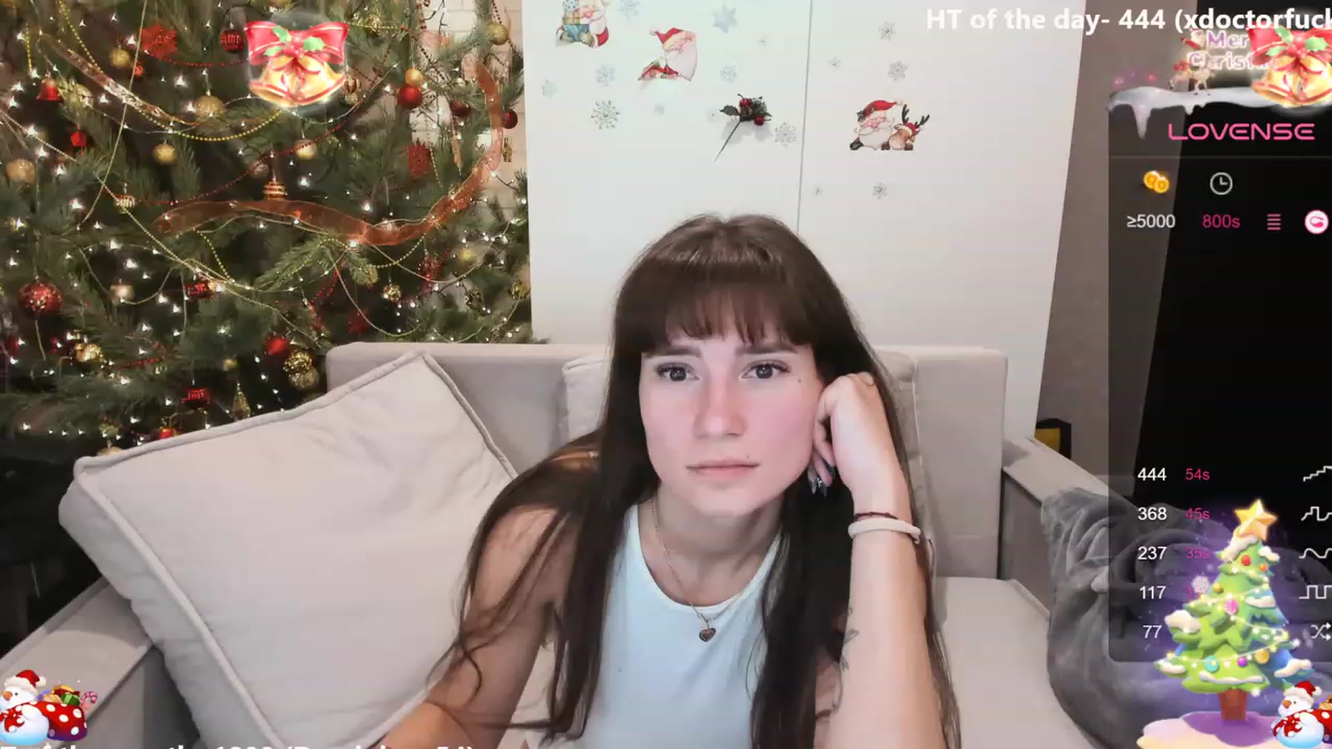 Gallery image thumbnail from HollyMollyy's myfreecams stream on, 12/26/2023, 20:06 image 3 of 20