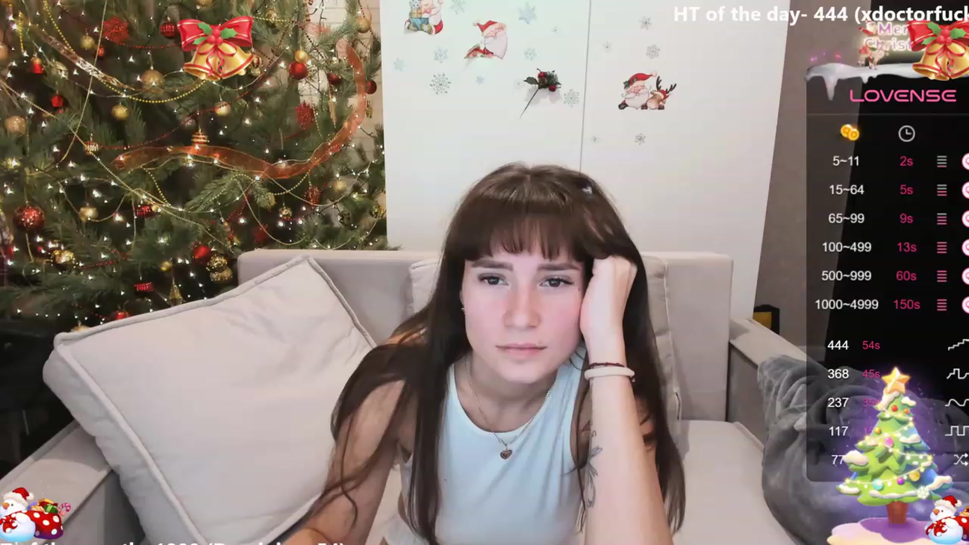 Gallery image thumbnail from HollyMollyy's myfreecams stream on, 12/26/2023, 20:06 image 4 of 20