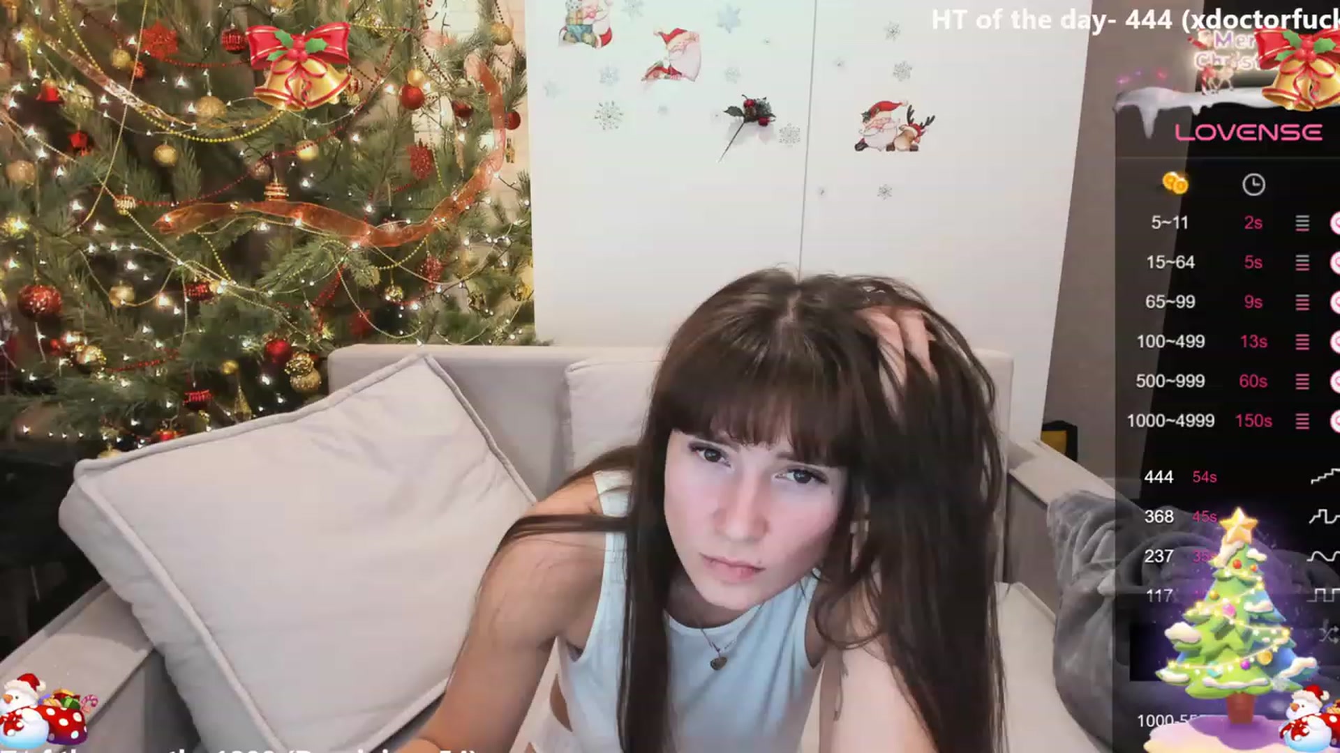 Gallery image thumbnail from HollyMollyy's myfreecams stream on, 12/26/2023, 20:06 image 10 of 20