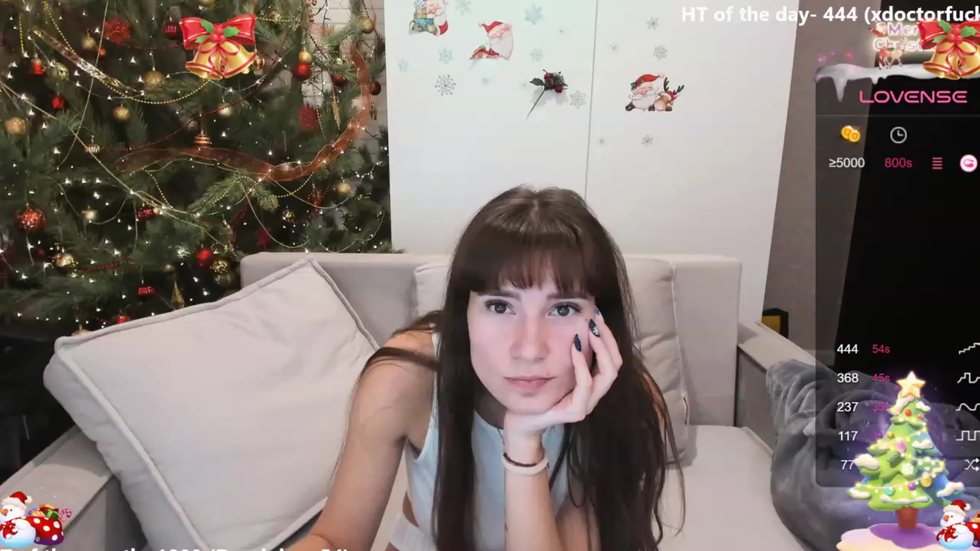 Gallery image thumbnail from HollyMollyy's myfreecams stream on, 12/26/2023, 20:06 image 11 of 20