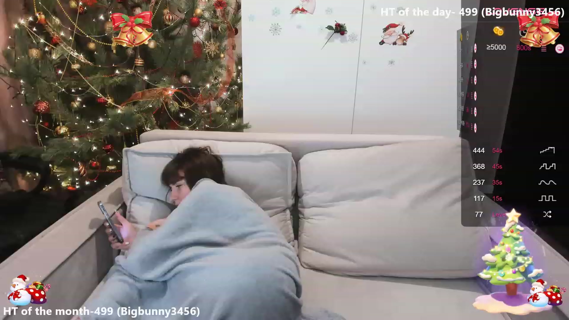 Gallery image thumbnail from HollyMollyy's myfreecams stream on, 01/09/2024, 14:34 image 13 of 20