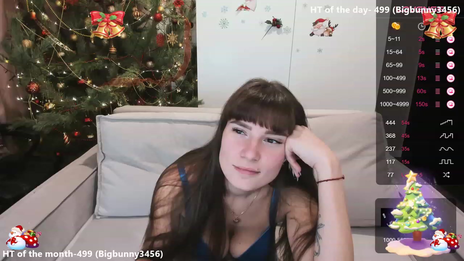 Gallery image thumbnail from HollyMollyy's myfreecams stream on, 01/09/2024, 15:19 image 6 of 20