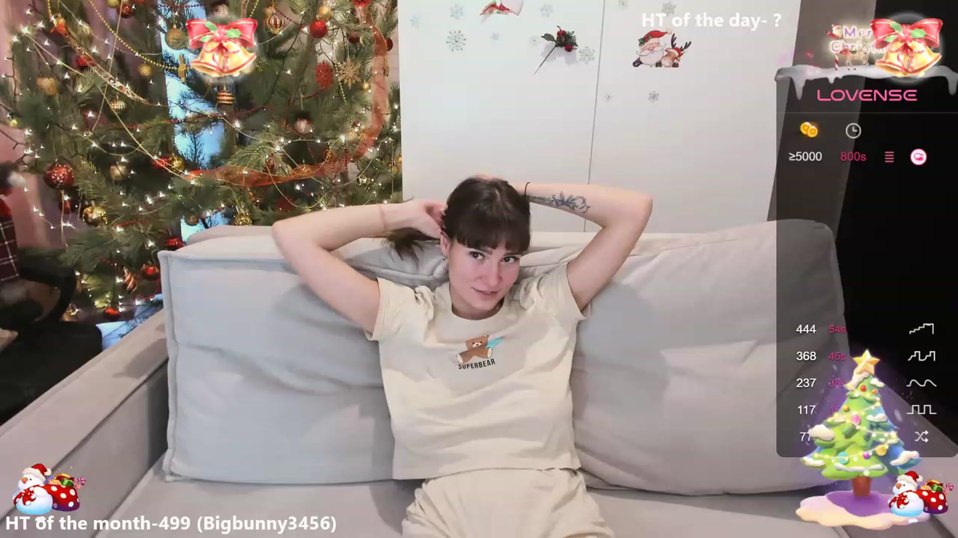 Gallery image thumbnail from HollyMollyy's myfreecams stream on, 01/11/2024, 12:17 image 3 of 20