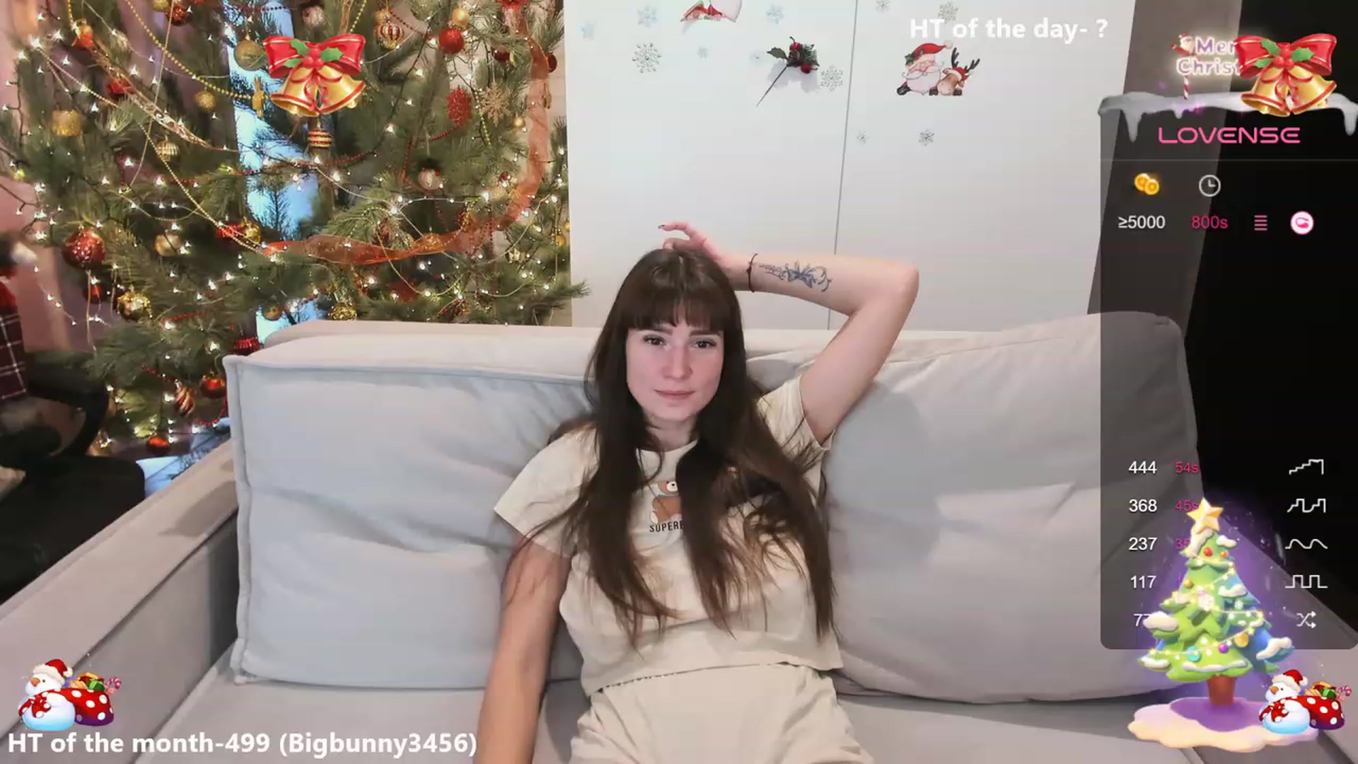 Gallery image thumbnail from HollyMollyy's myfreecams stream on, 01/11/2024, 12:17 image 2 of 20