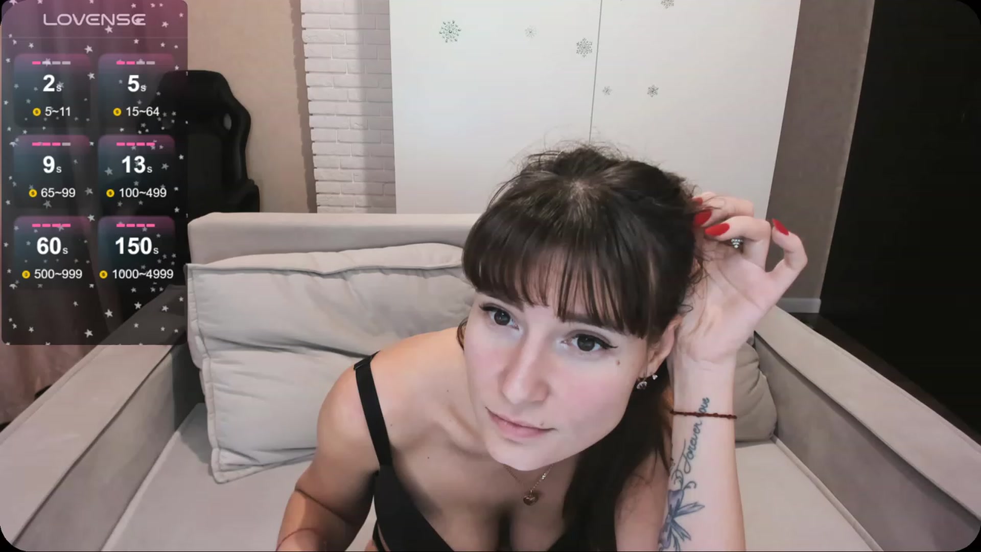 Gallery image thumbnail from HollyMollyy's myfreecams stream on, 01/22/2024, 17:36 image 18 of 20