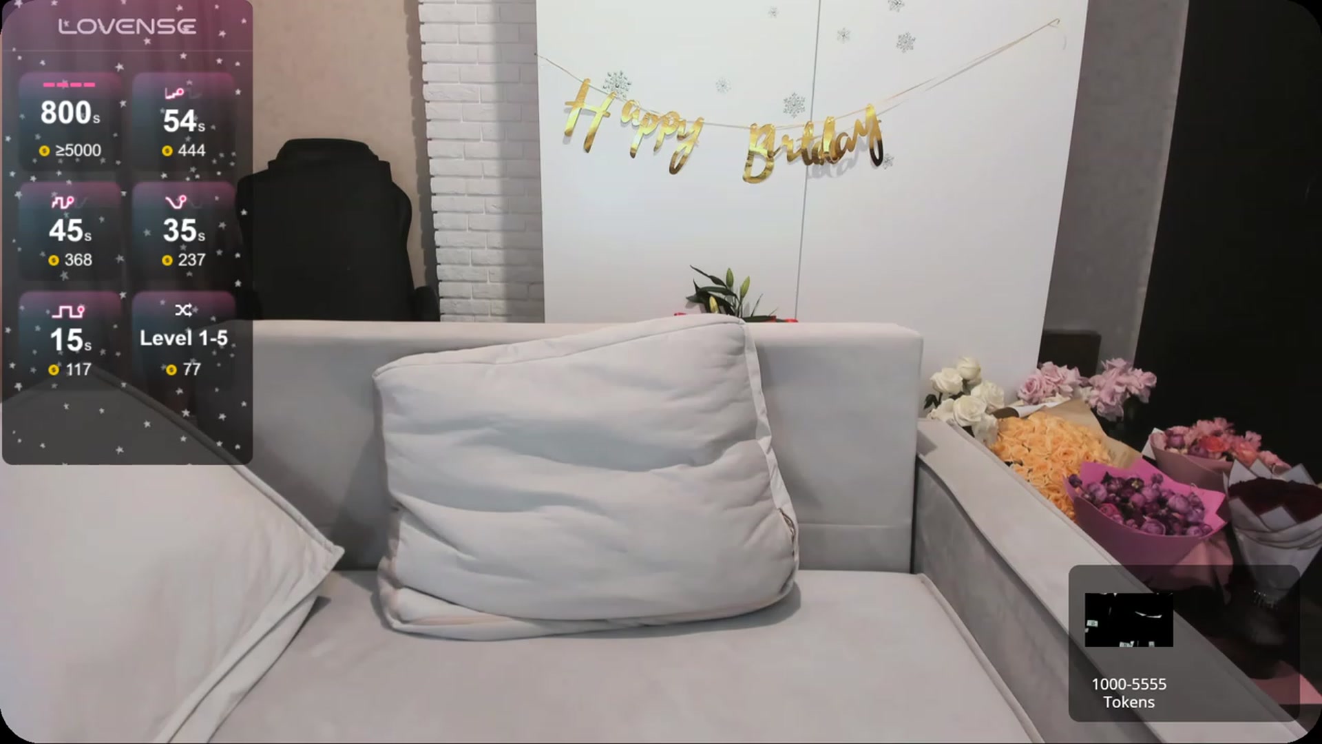 Gallery image thumbnail from HollyMollyy's myfreecams stream on, 02/08/2024, 15:37 image 16 of 20